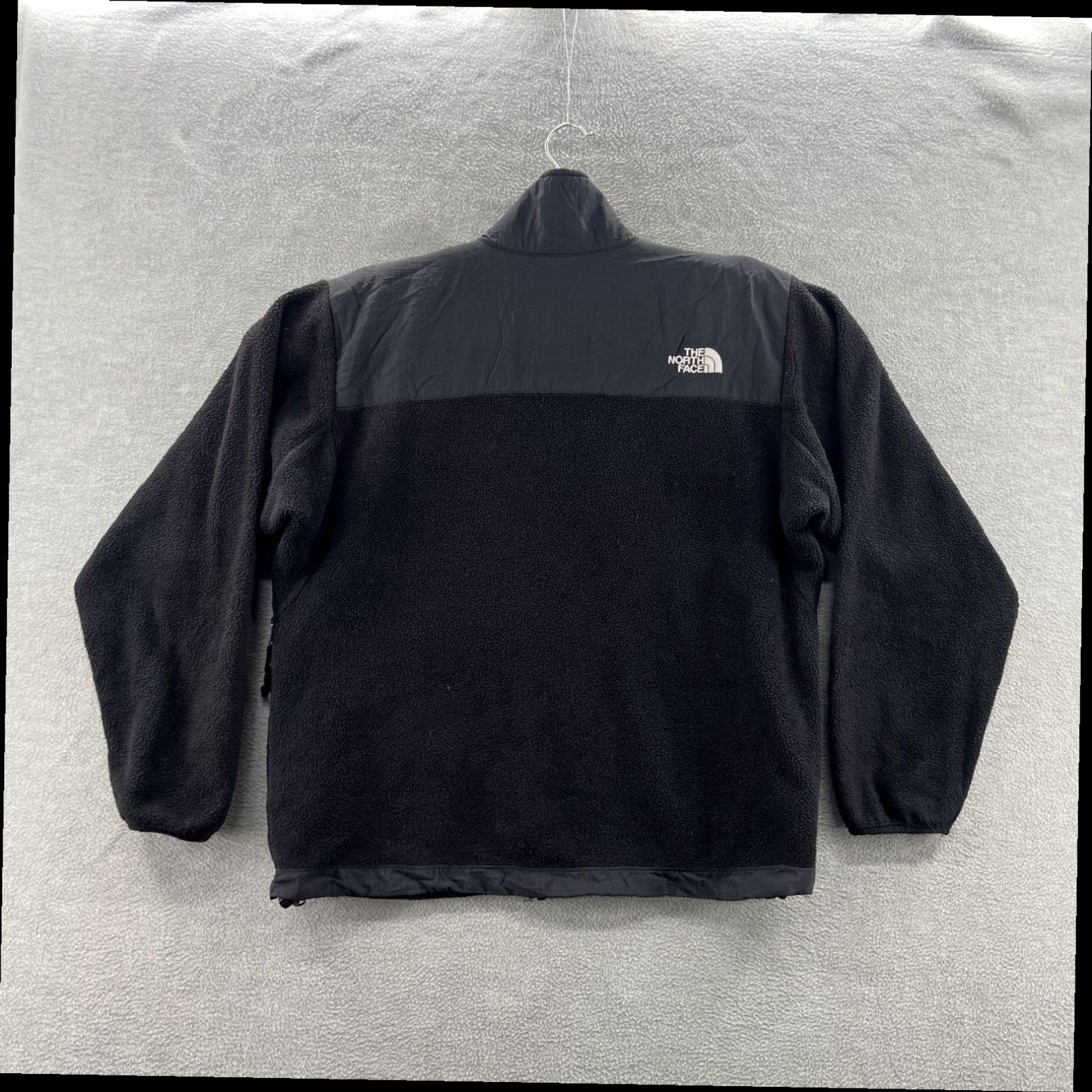 The North Face Long retailer Sleeve Denali Black Fleece Jacket Size Medium