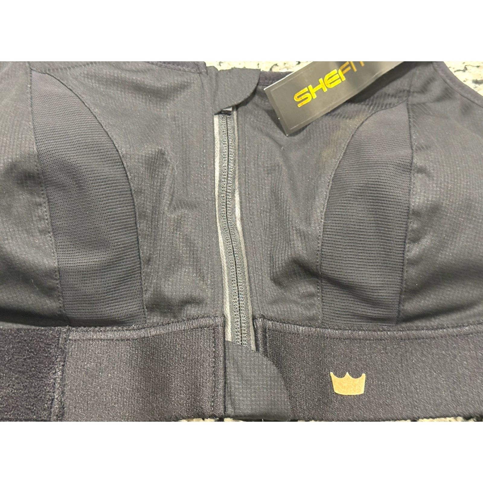 Vintage SHEFIT Ultimate Sports Bra Front Zip High Impact Black 2 Luxe Womens Size 6 Front Zip Adjustable Straps Removable Pads Wireless NWT Sportswear Size ONE SIZE - 5 Thumbnail