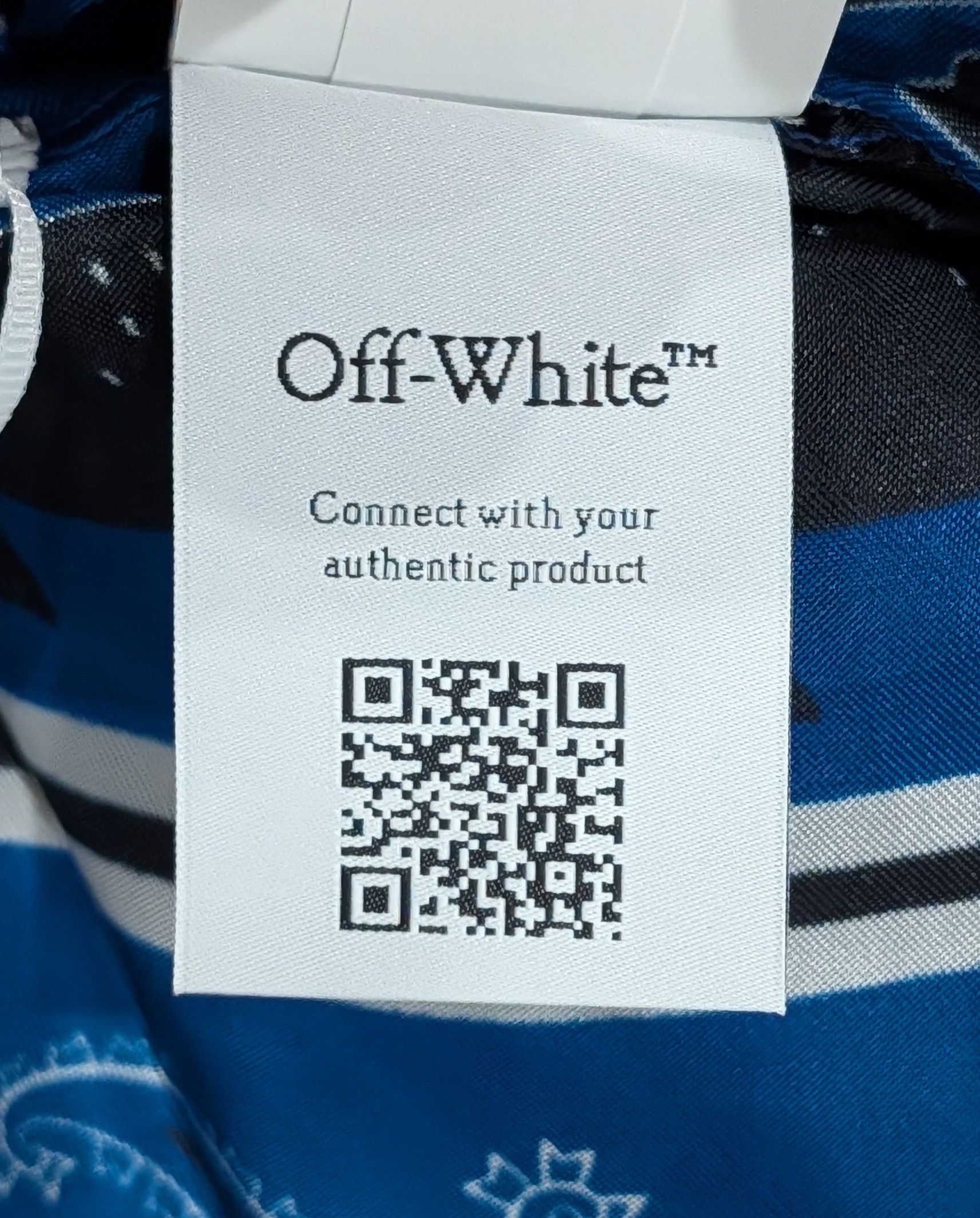 Off-White Off-White Bandana Satin Button Up Shirt Blue/Multi Medium Size US M / EU 48-50 / 2 - 11 Thumbnail