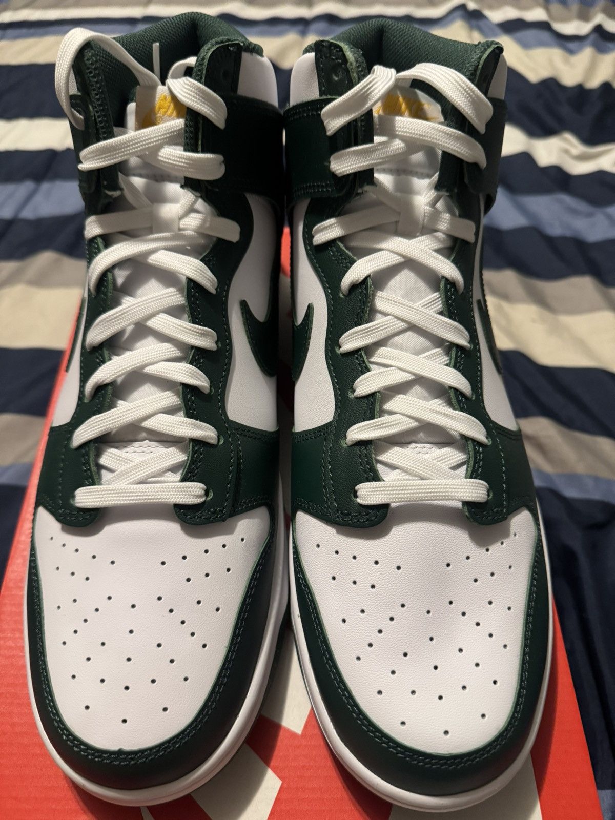 Nike Nike Dunk High Australia Size US 12.5 / EU 45-46 - 3 Thumbnail