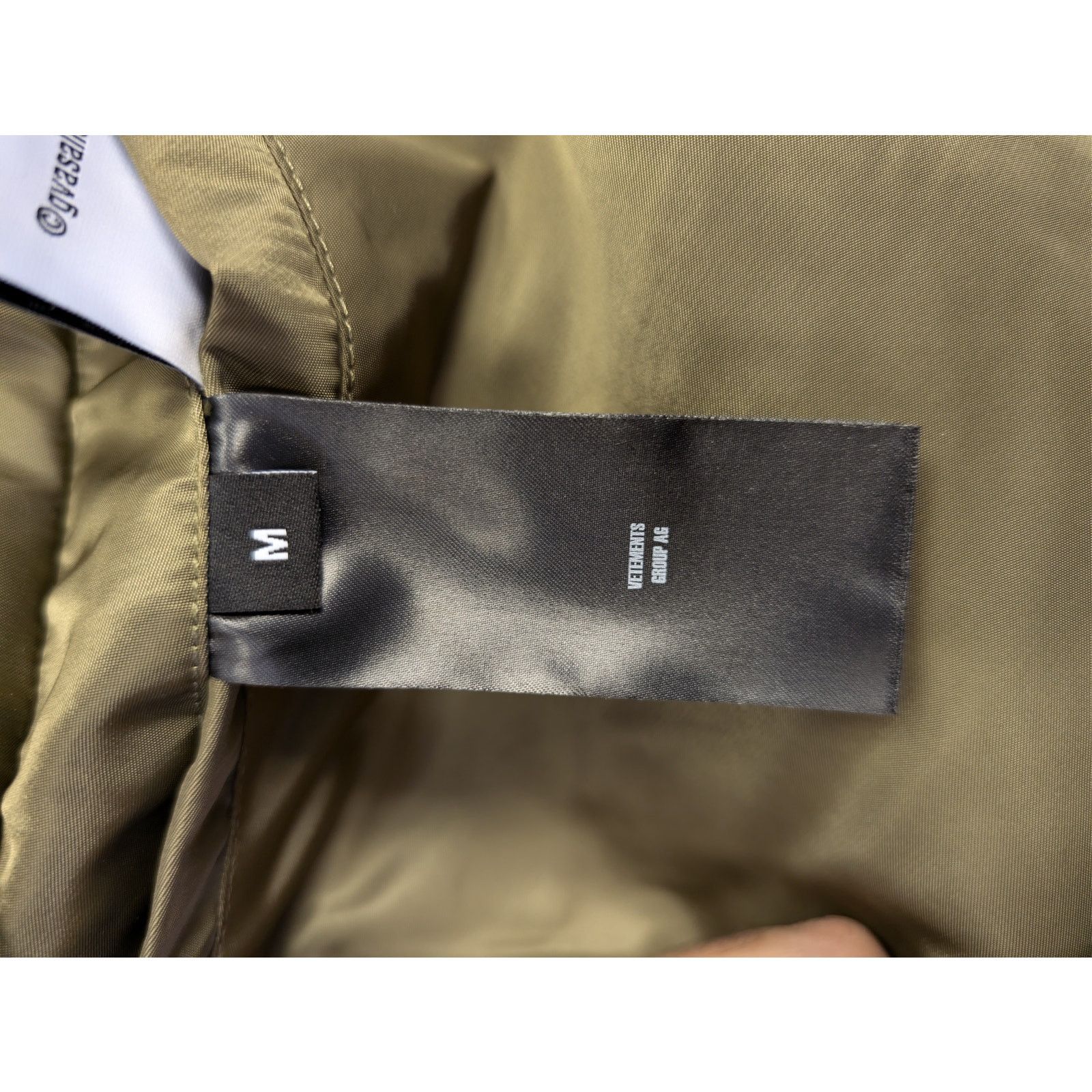 Vetements o1rshd1 Cargo Bomber Jacket in Green Size US M / EU 48-50 / 2 - 18 Thumbnail