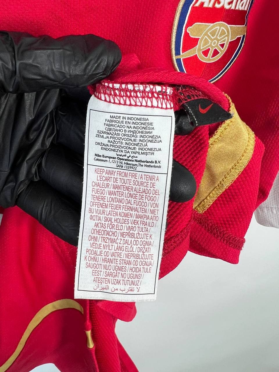 Nike ARSENAL 2006 2008 HOME FOOTBALL JERSEY NIKE146769-616 Sz M Size US M / EU 48-50 / 2 - 5 Thumbnail