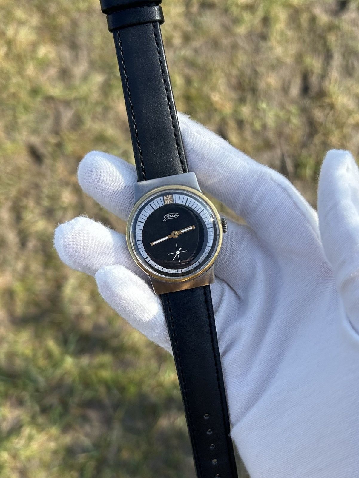 Vintage Vintage Watch Zim USSR Soviet Mechanical Retro 1970s Size ONE SIZE - 20 Thumbnail