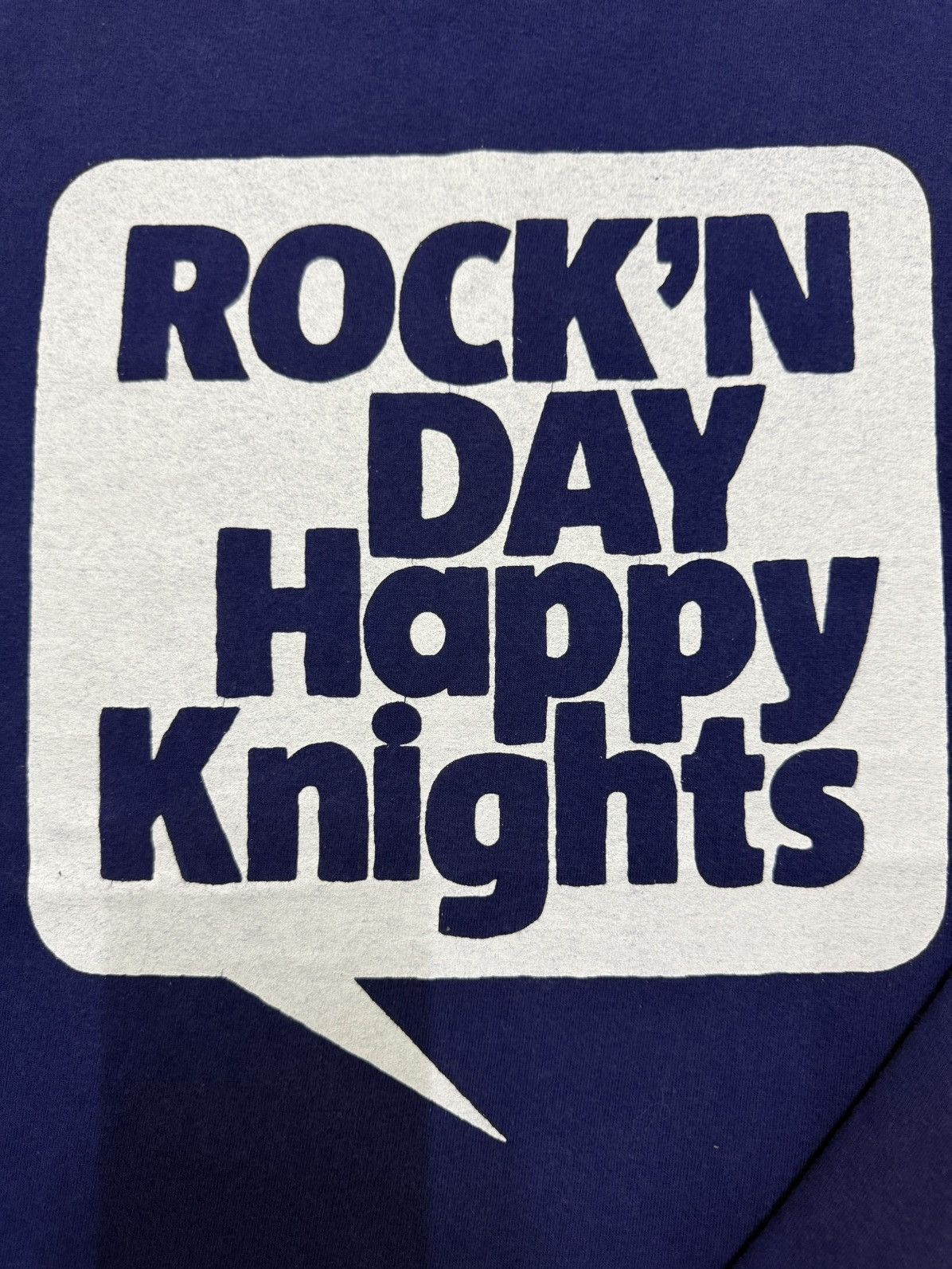 Vintage Design Tshirt Store Graniph Rock’N Day Happy Knight Biglogo Size US S / EU 44-46 / 1 - 4 Thumbnail