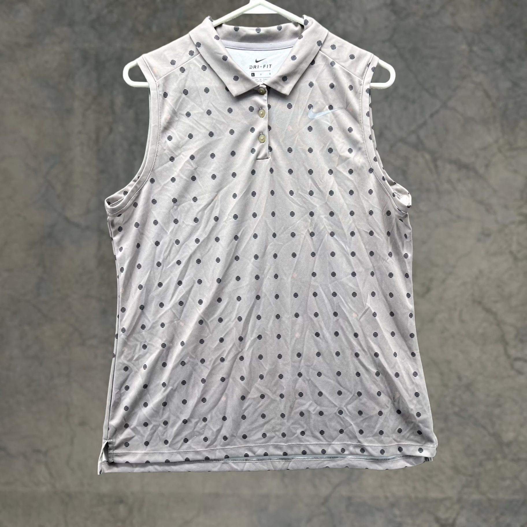 Nike Nike Dri-FIT Polo Shirt Women Large Gray Polka Dot Sleeveless Golf 930381-027 Size L / US 10 / IT 46 - 1 Thumbnail