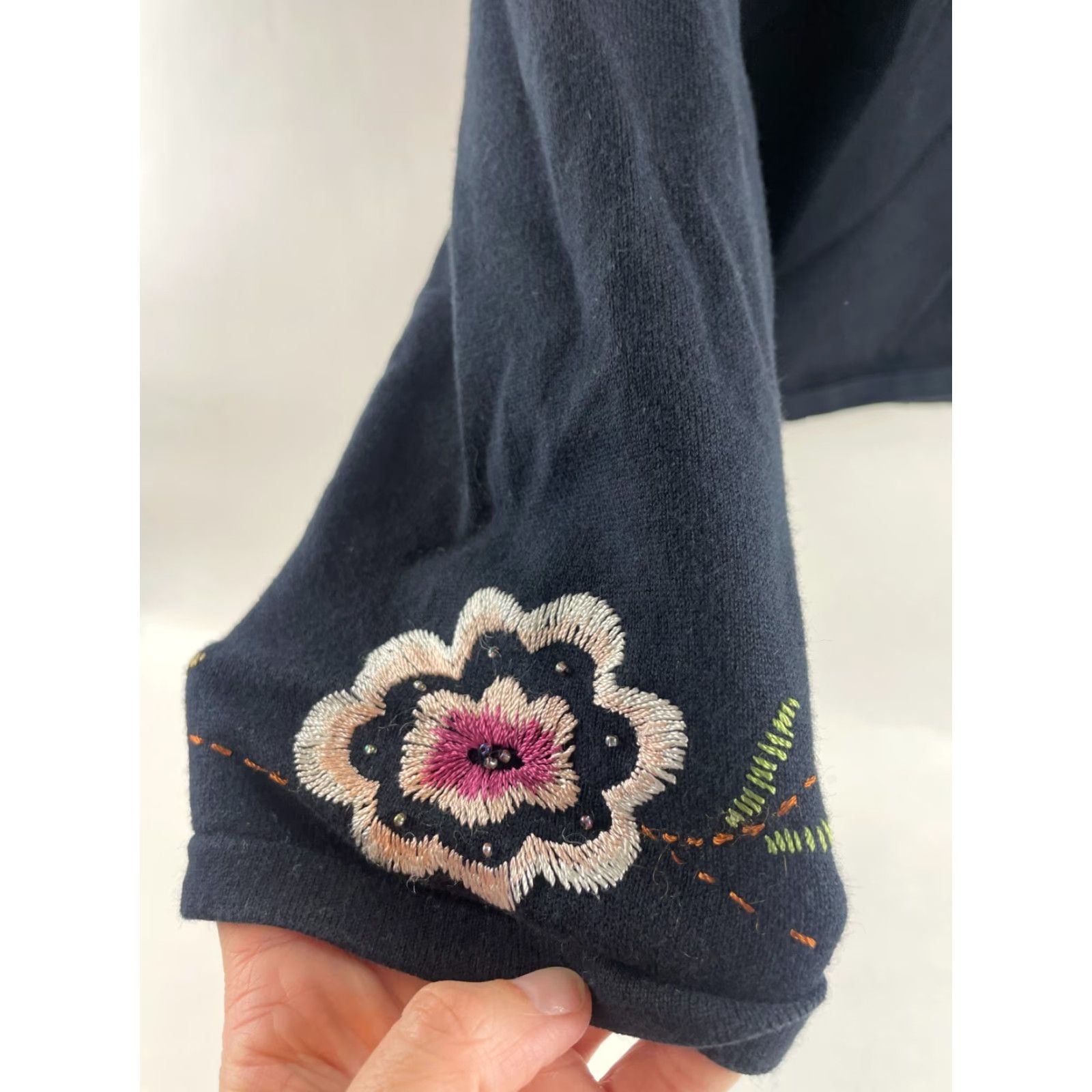 Vintage JH Collectibles Sweater Women's XL Black Pullover Embroidered Floral Siq Crew Neck Long Sleeve Modern Size XL / US 12-14 / IT 48-50 - 4 Thumbnail