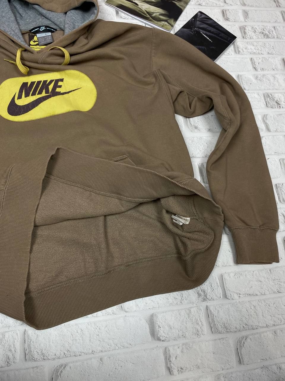 Nike Vintage Nike Hoodie Medium Brown Fleece Travis Scott Size XL Size US XL / EU 56 / 4 - 10 Thumbnail