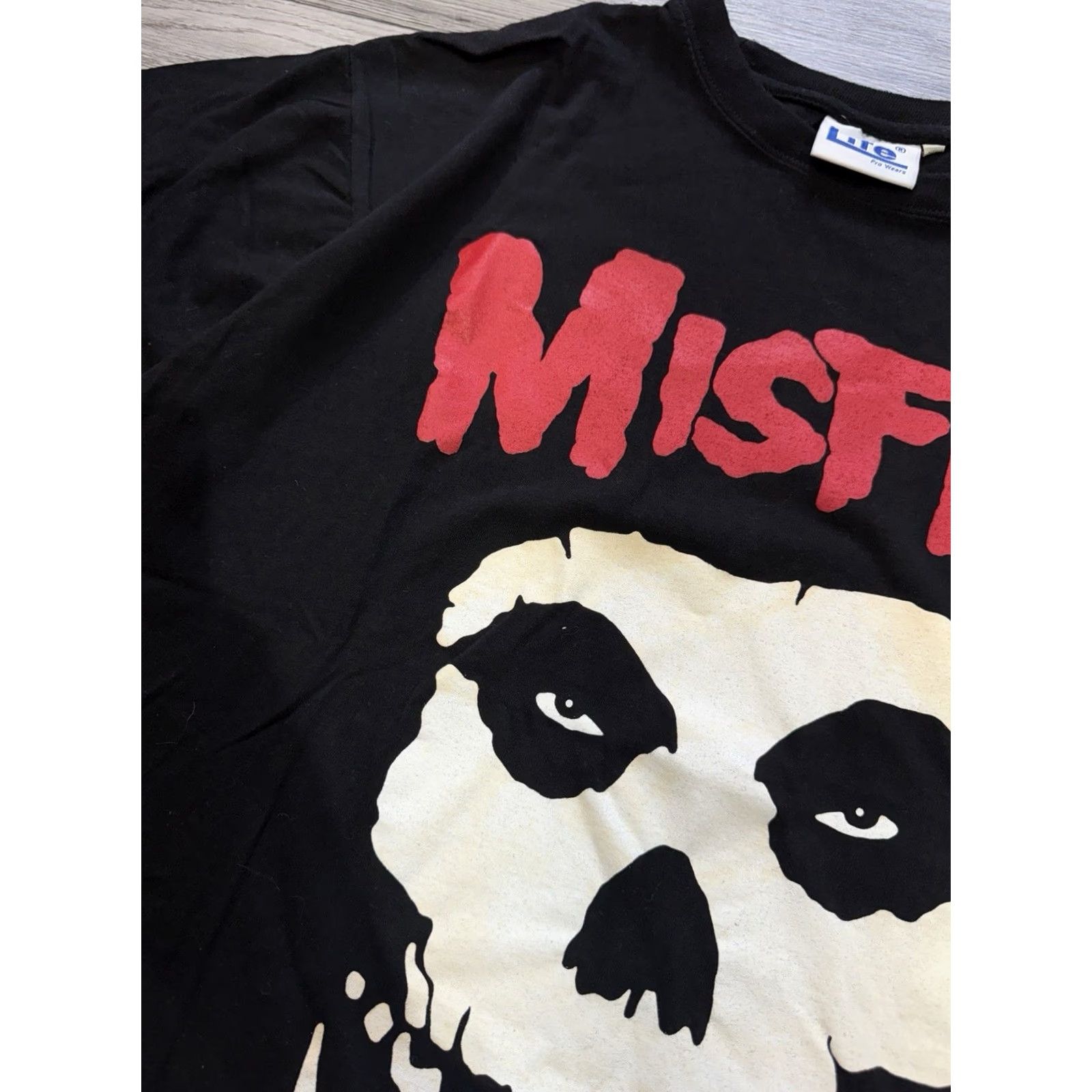 Vintage Misfits Band T-Shirt Black Skull Crimson Ghost Logo Punk Rock Tee XL Unisex Adults Short Sleeve Shirt Men Women Size US XL / EU 56 / 4 - 5 Thumbnail