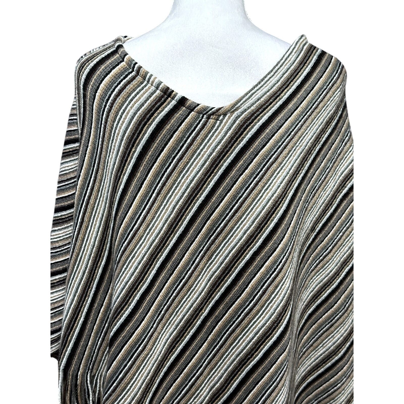 Other OSFM Poncho V-Neck Batwing Sleeves Multicolor Women's OS Size ONE SIZE - 5 Thumbnail