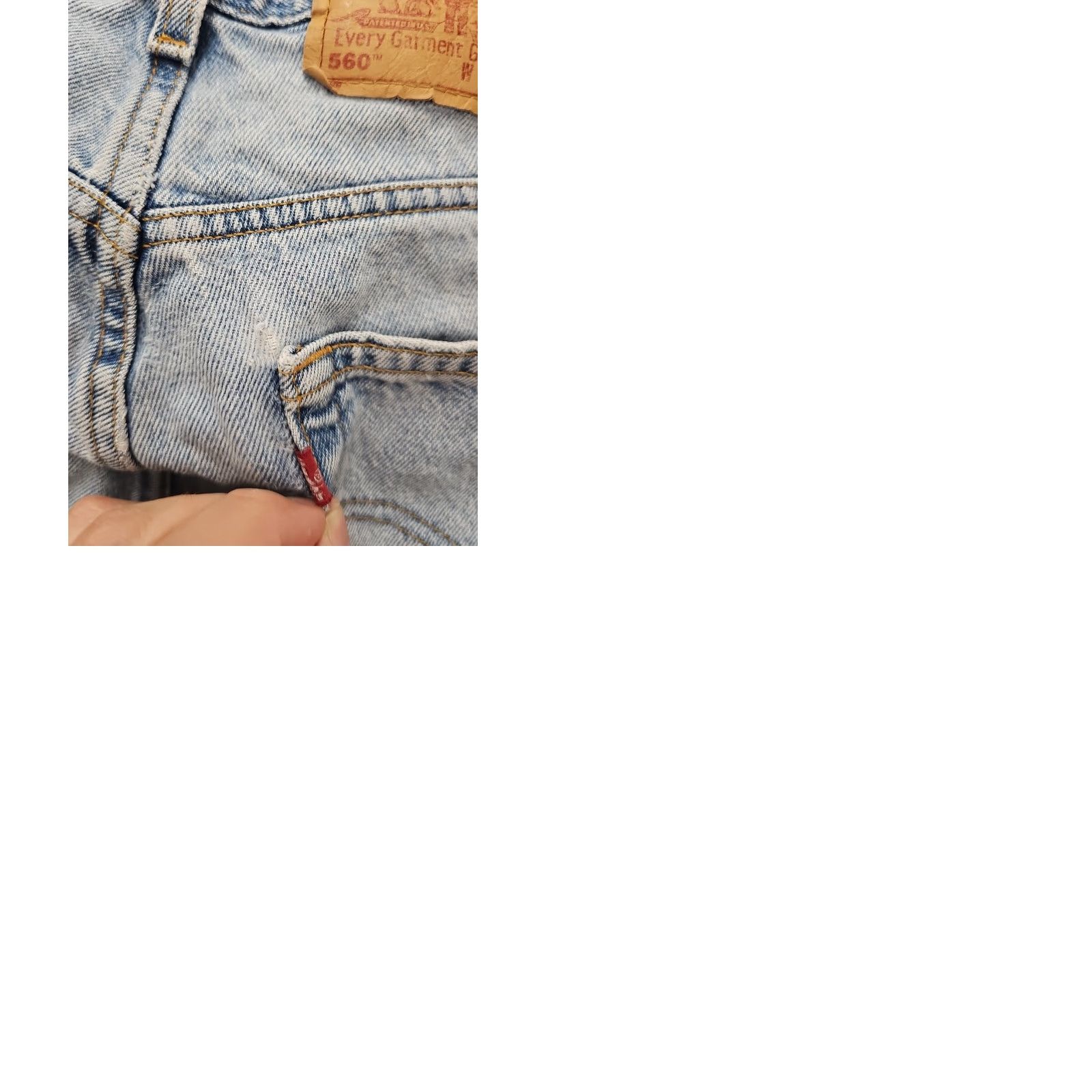 Levi's VINTAGE Levi's Jeans Mens 32x30 Blue 560 Loose Comfort Denim Pants Faded Baggy Size US 32 / EU 48 - 11 Thumbnail