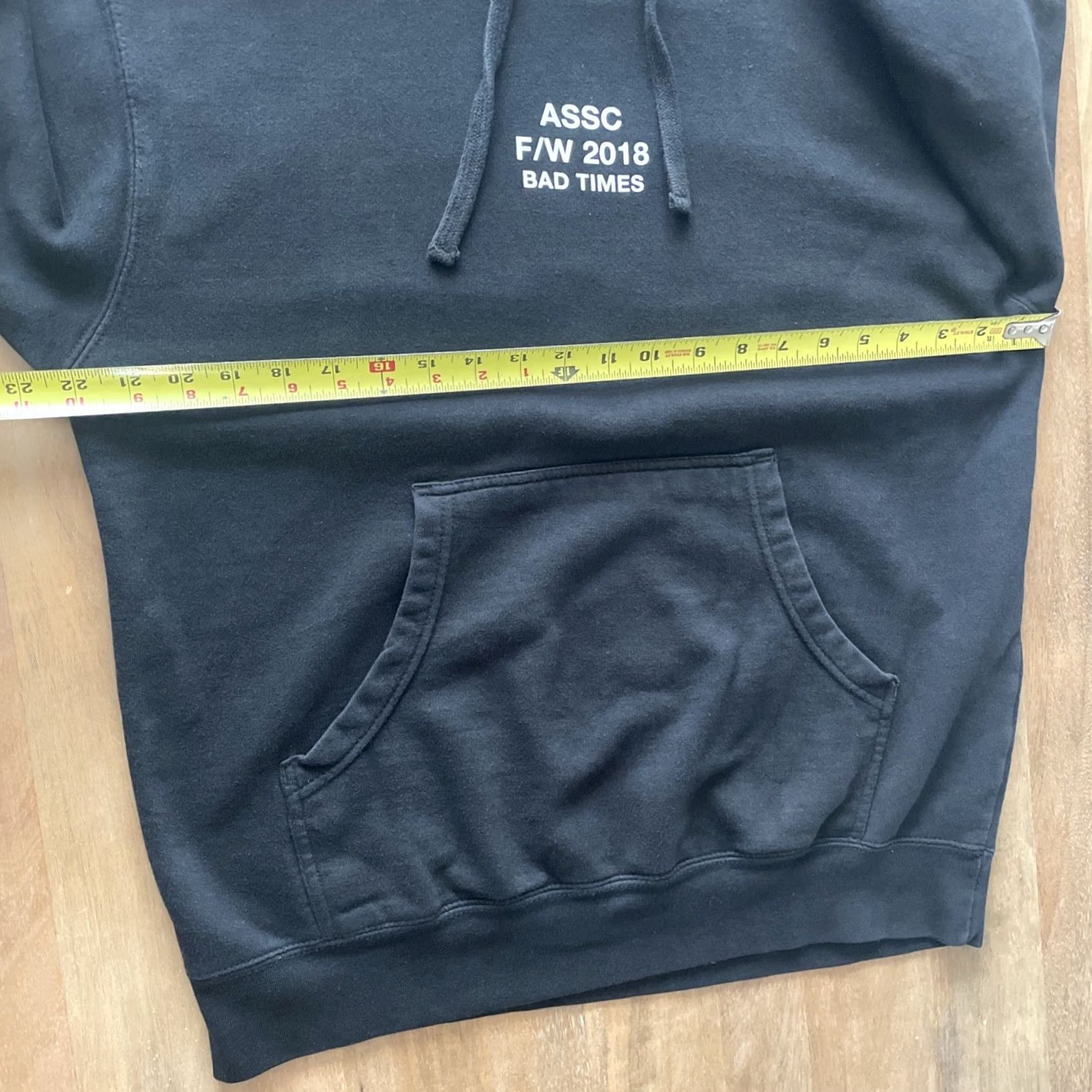 Anti Social Social Club Anti Social Social Club Hoodie Mens Regular Medium Black Pullover Hooded Fleece USB Winter Fall Spring 2018 Bad Times Night City Hip Hop USA Size US M / EU 48-50 / 2 - 5 Thumbnail