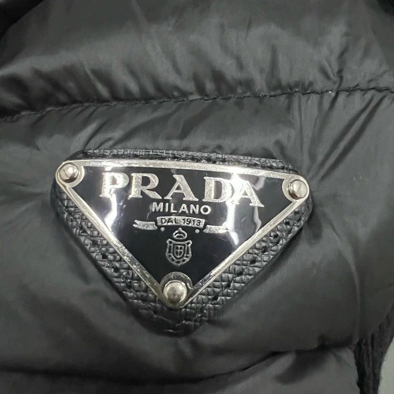 Prada Prada Black stitching triangle hooded jacket Size US L / EU 52-54 / 3 - 3 Thumbnail