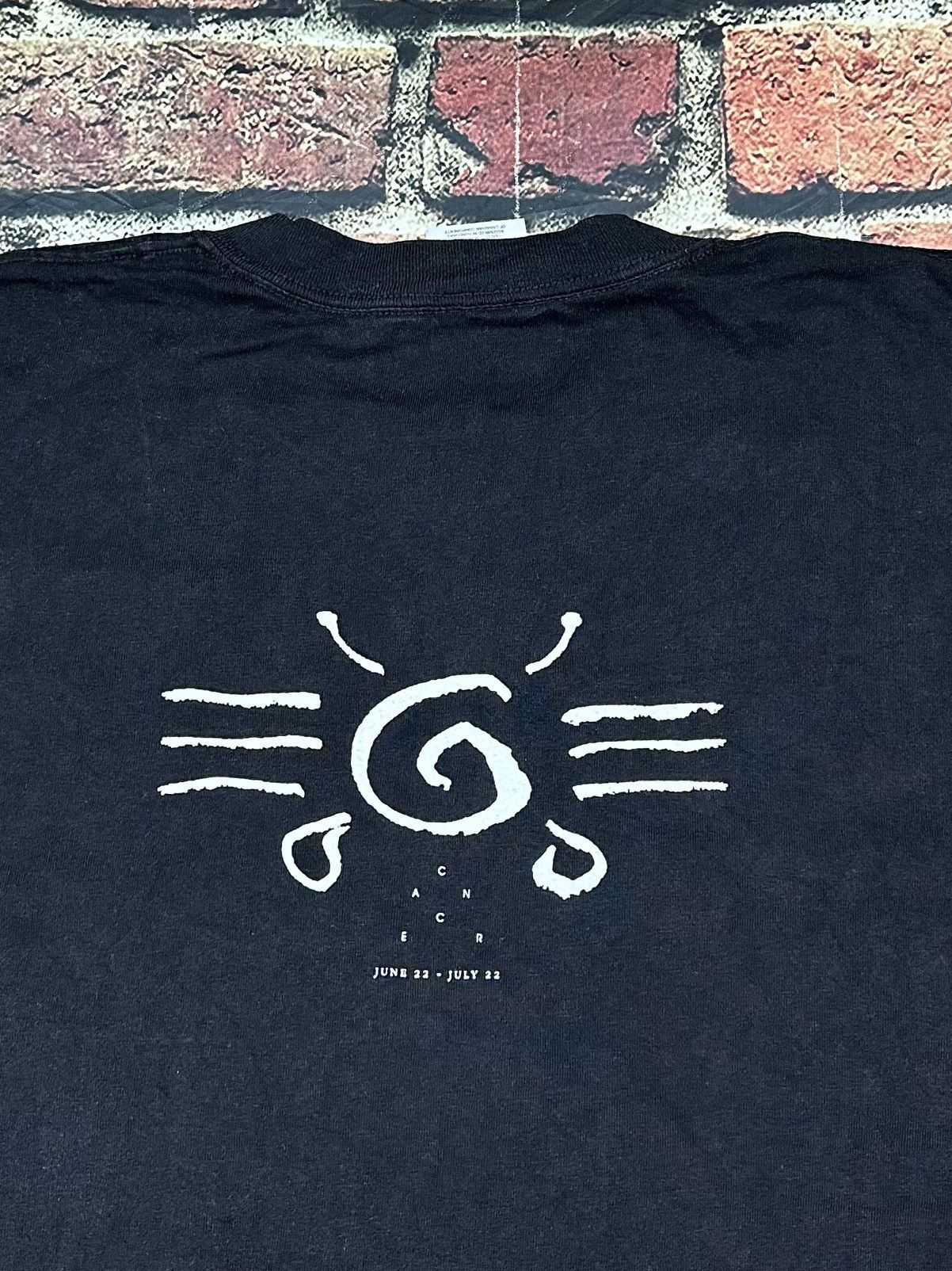 Vintage Vintage Cancer Crab Astrology Zodiac T Shirt 90s Horoscope Size US XL / EU 56 / 4 - 4 Thumbnail