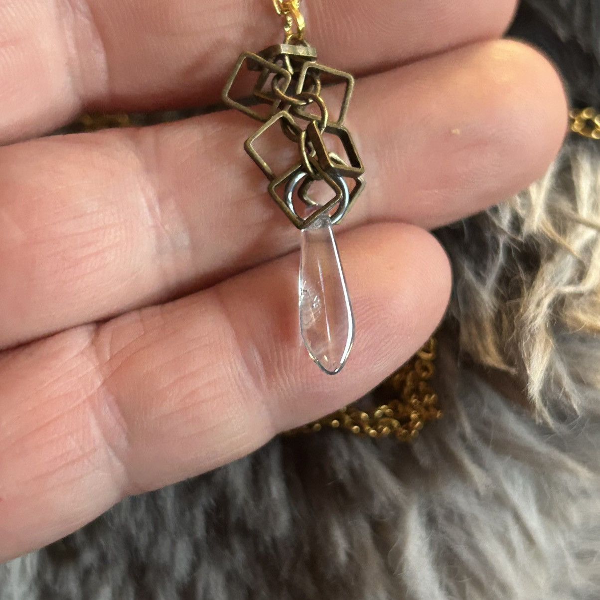 Handmade Vintage clear raindrop glass crystal chandelier necklace Size ONE SIZE - 5 Thumbnail