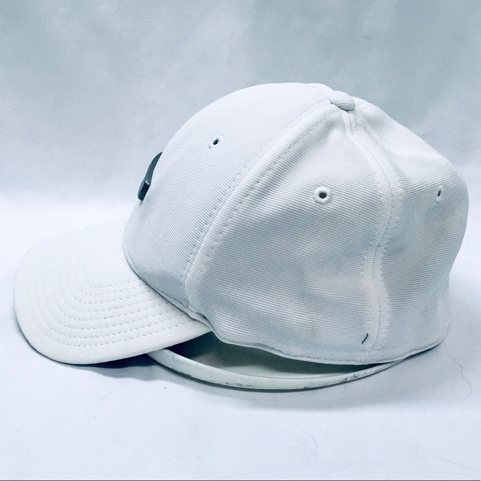 Oakley DISCONTINUED Oakley Mens Fitted Hat / Cap Size S/M Size ONE SIZE - 6 Thumbnail