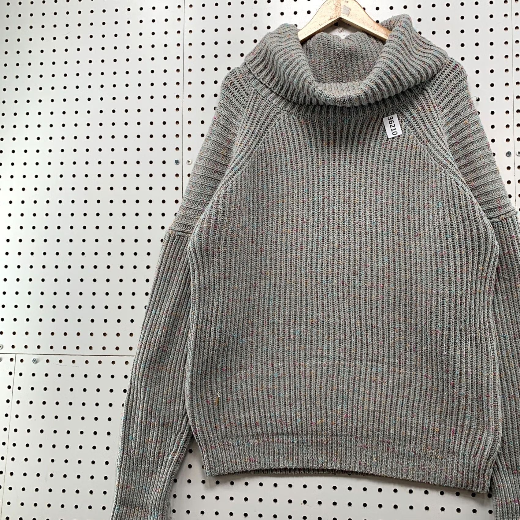 Free People Free People Knit Sweater Womens Small Gray Cowl Neck Heavy Pullover 24x26 Size S / US 4 / IT 40 - 3 Thumbnail