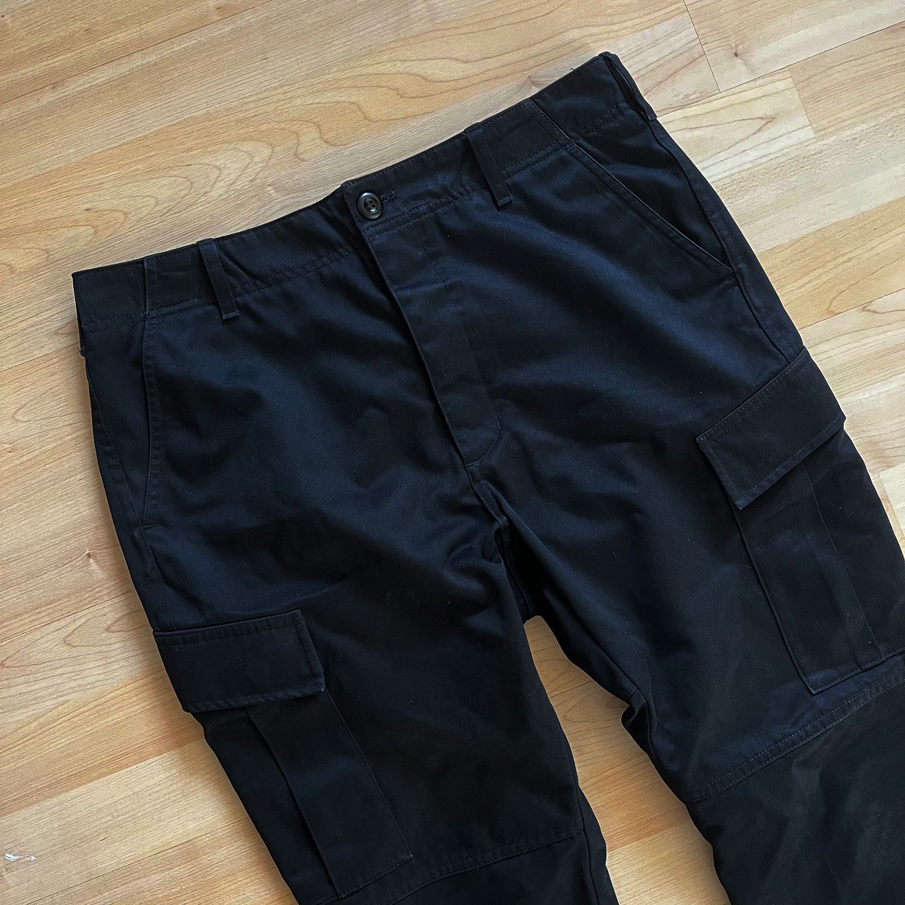 Balenciaga 2019 Balenciaga Straight Leg Cargo Pants (32x32) Size US 32 / EU 48 - 3 Thumbnail