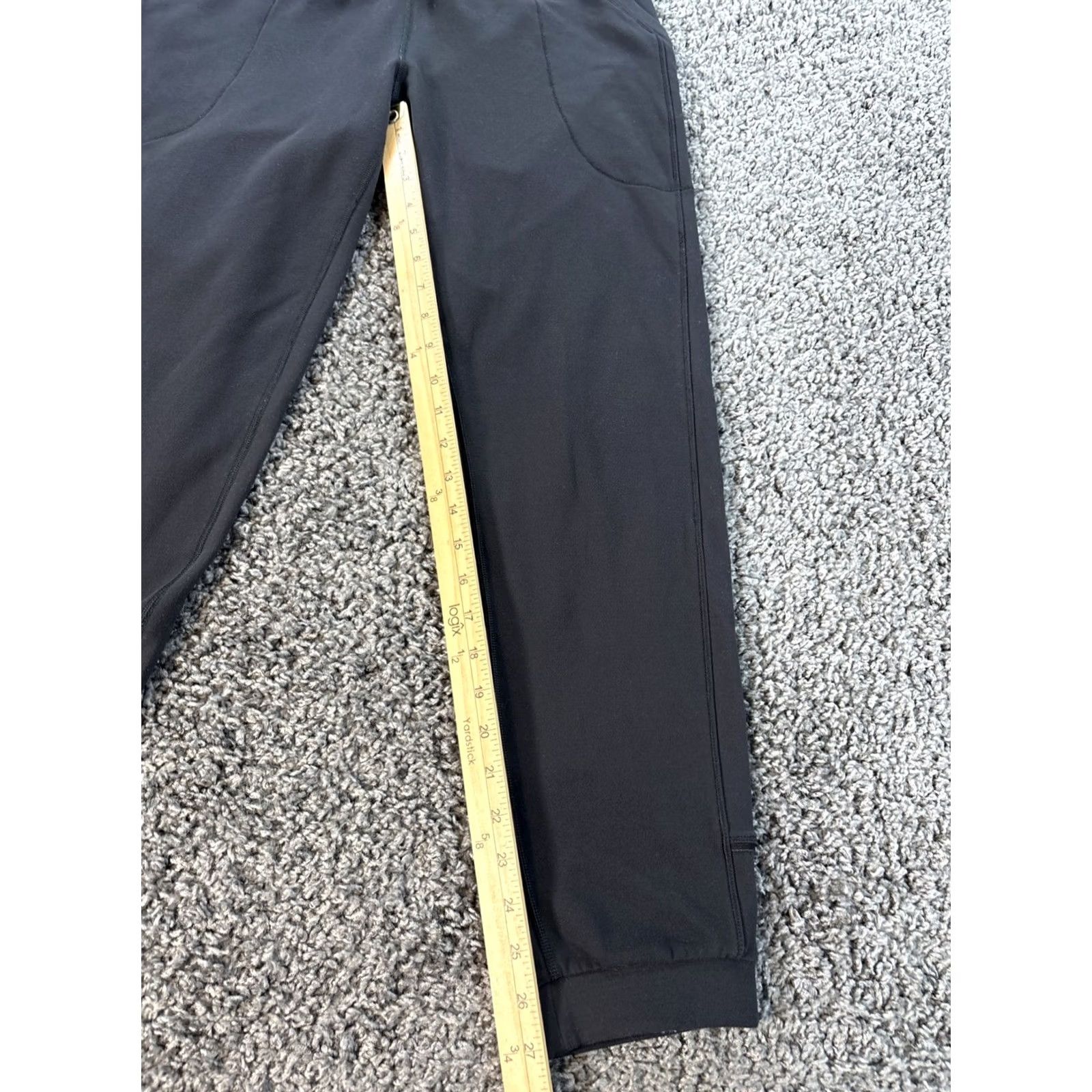 Lululemon Lululemon Align Jogger Pants Womens 10 Black Nulu Athletic Elastic Waist Pockets Tapered Style Jogger Size 32" / US 10 / IT 46 - 2 Thumbnail