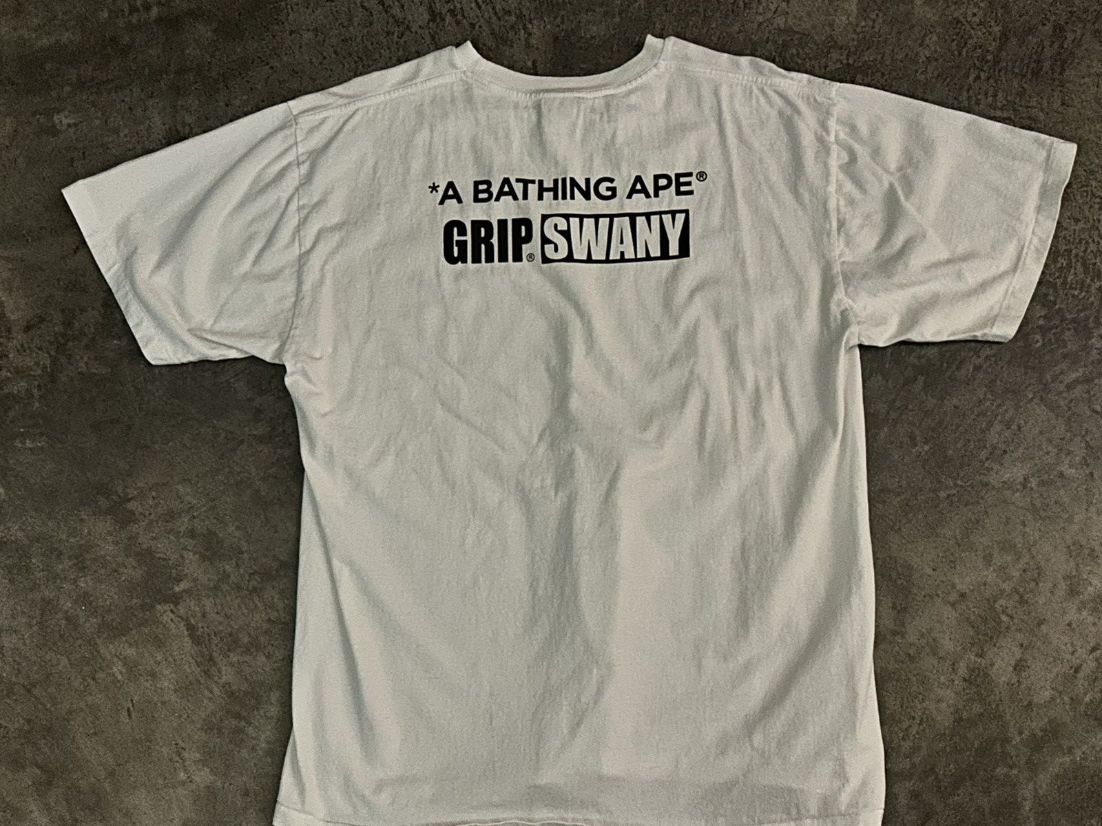 Bape BAPE GRIP SWANY TEE Size US XXL / EU 58 / 5 - 2 Thumbnail