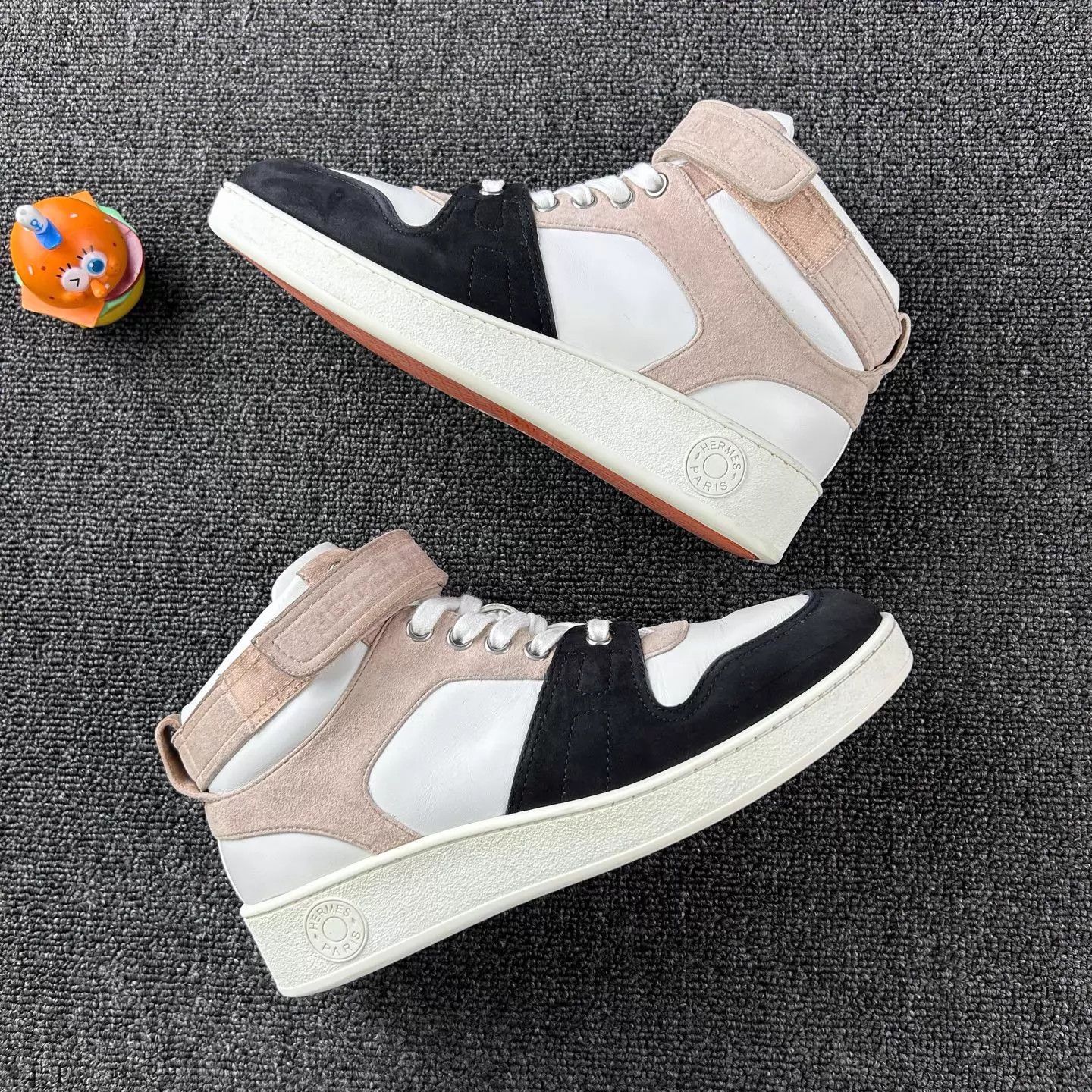 Hermes Hermes colorblock casual shoes EUR 37.5 Size US 7 / IT 37 - 4 Thumbnail