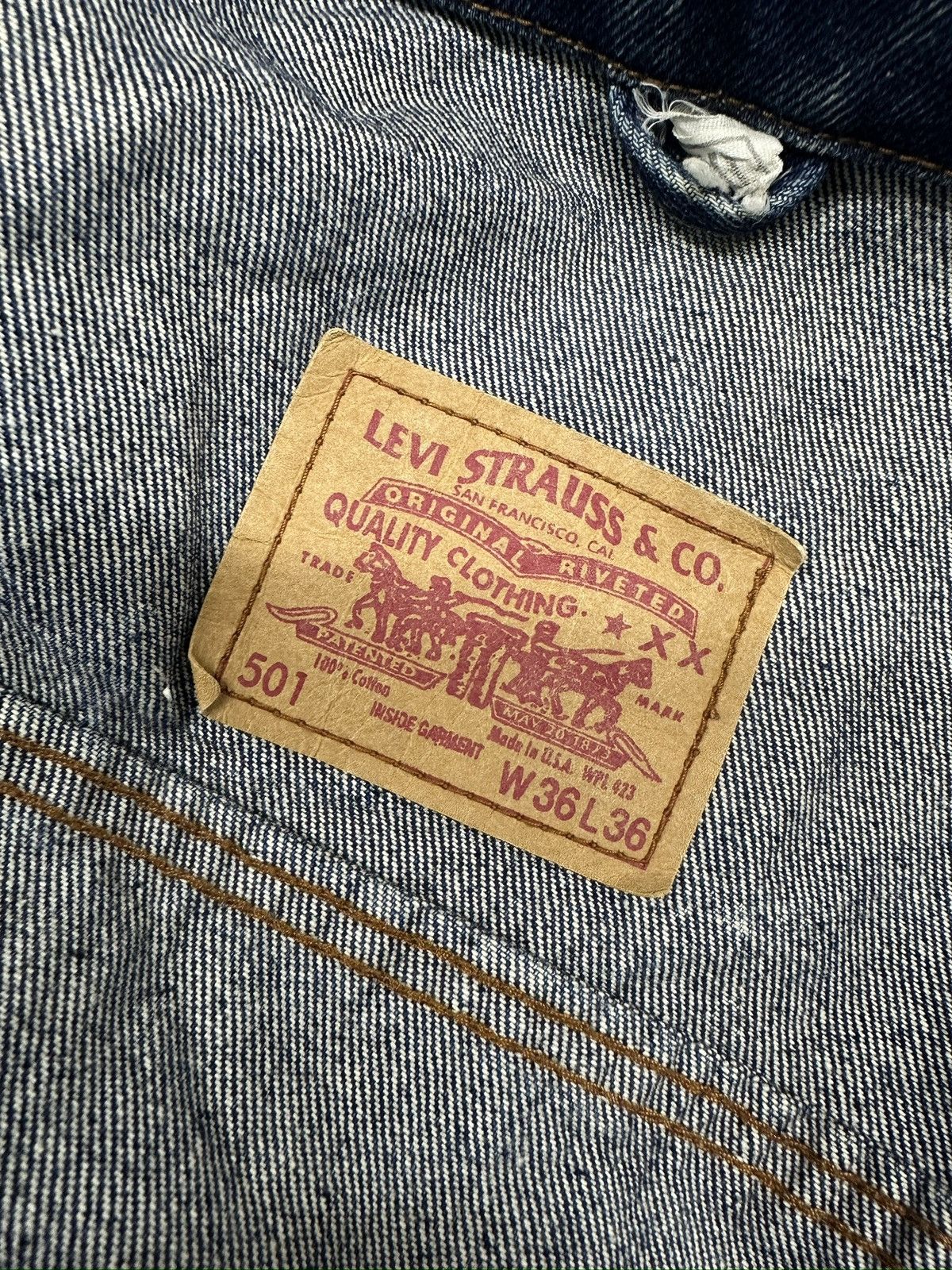 Levi's Vintage Clothing Vintage Levis Trucker Denim Jacket 1990s USA Size US XXL / EU 58 / 5 - 6 Thumbnail