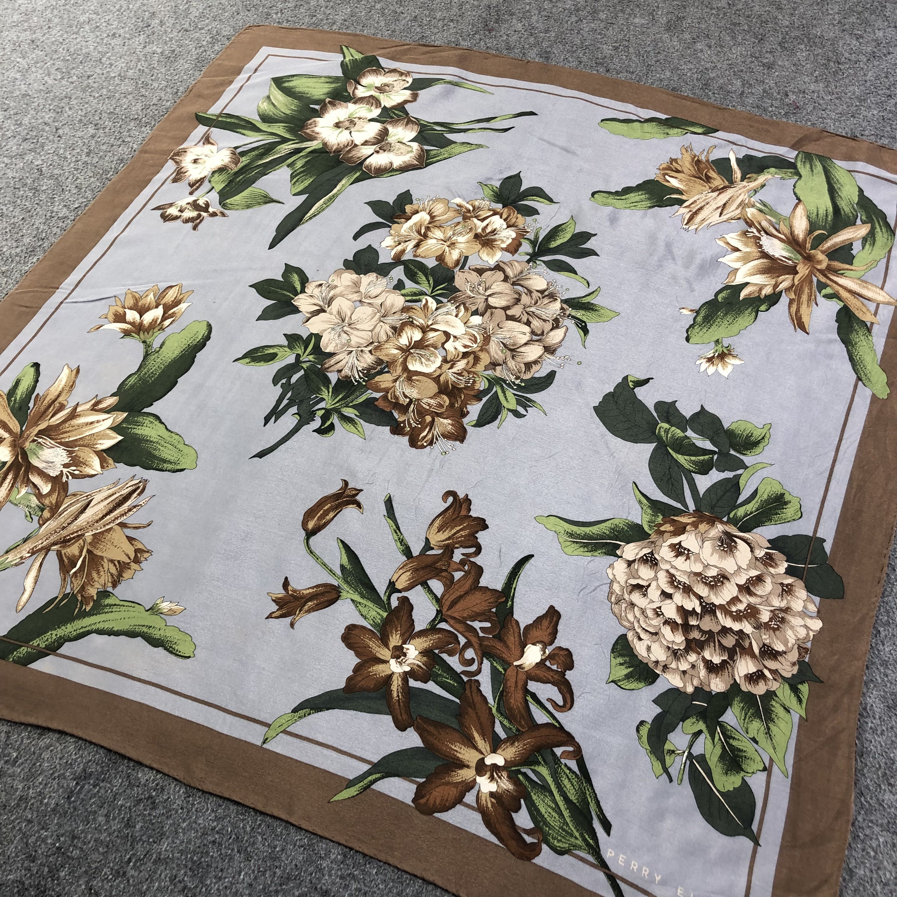 Perry Ellis Vintage Perry Ellis Floral Hand Rolled Silk Scarf M793 Size ONE SIZE - 2 Thumbnail