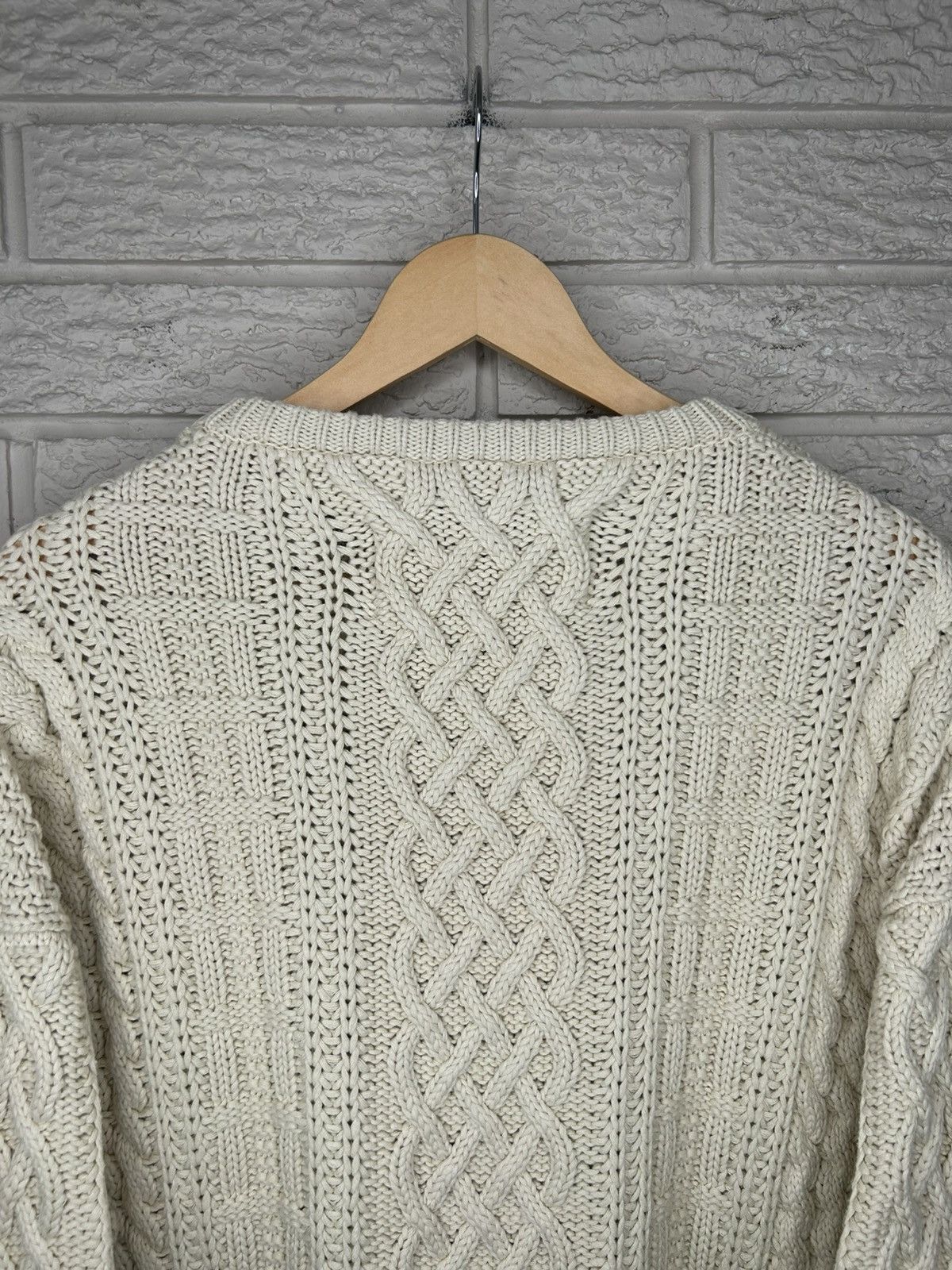 Vintage Province Of Canada White Cable Knit Sweater Size US L / EU 52-54 / 3 - 10 Thumbnail
