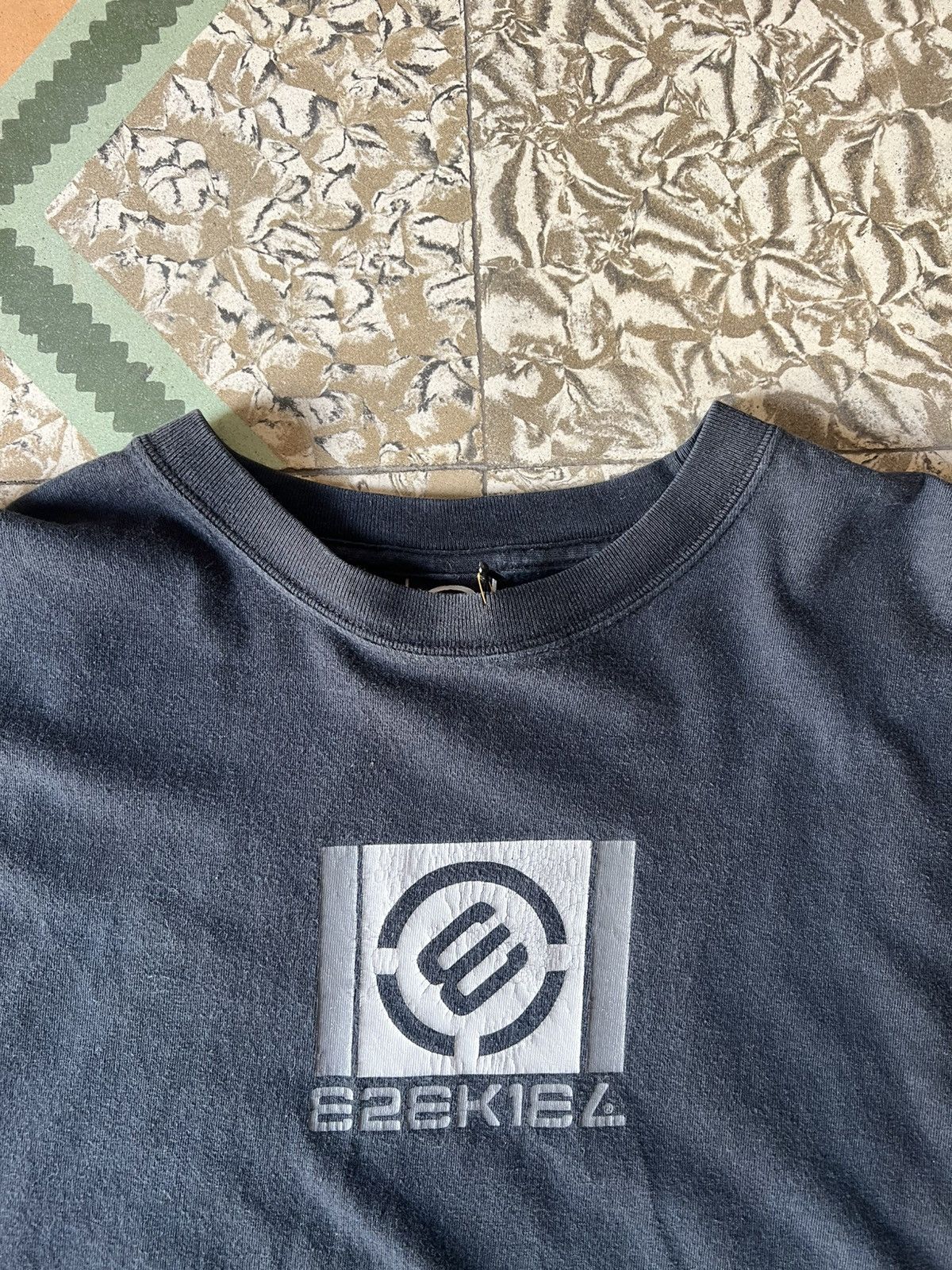 Ezekiel Y2K Ezekiel Skating Shirt Size US XL / EU 56 / 4 - 3 Thumbnail