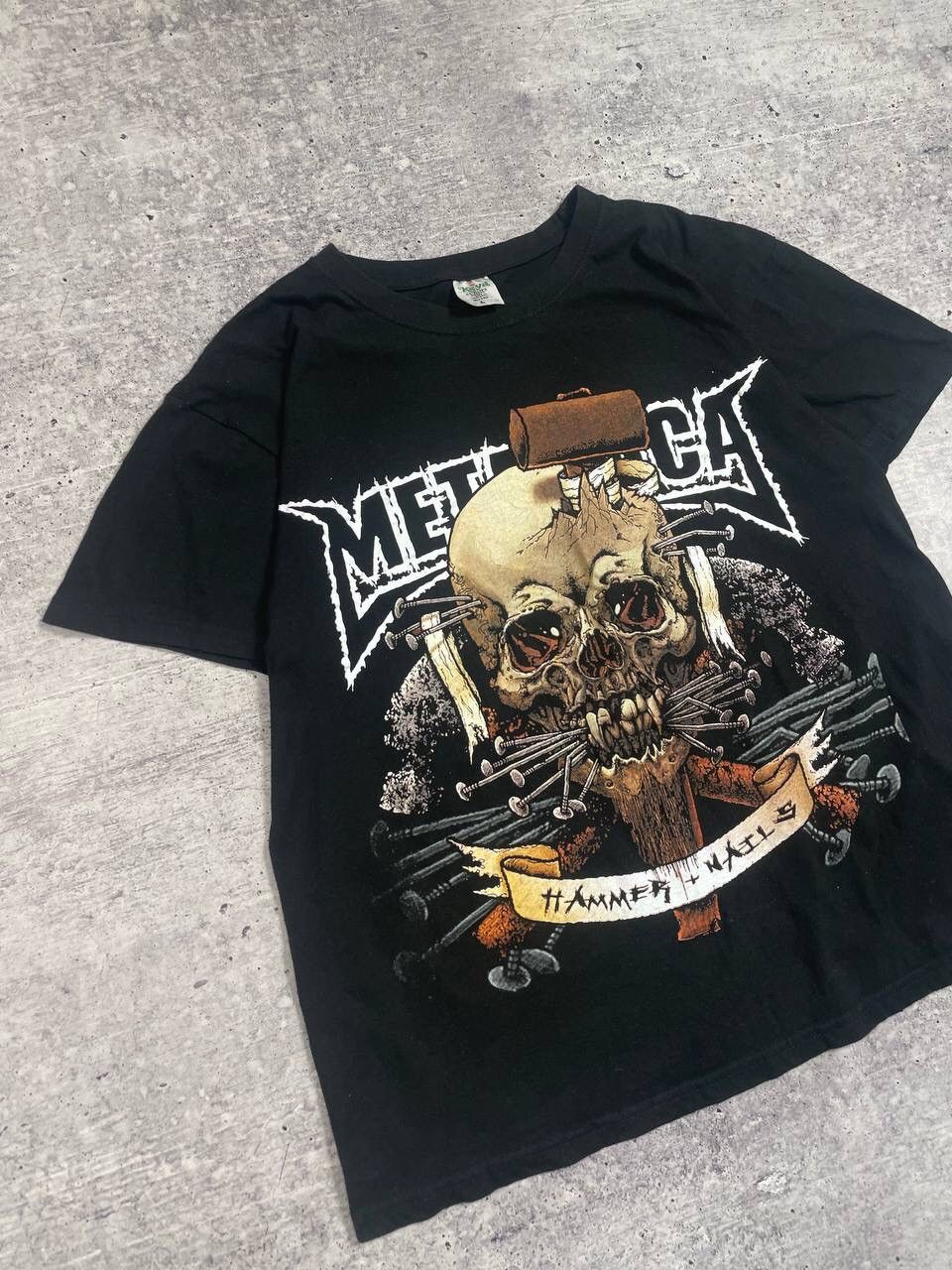 Band Tees Vintage 2004 Metallica Hammer Nails Band Tee T-Shirt Y2K Size US L / EU 52-54 / 3 - 2 Thumbnail