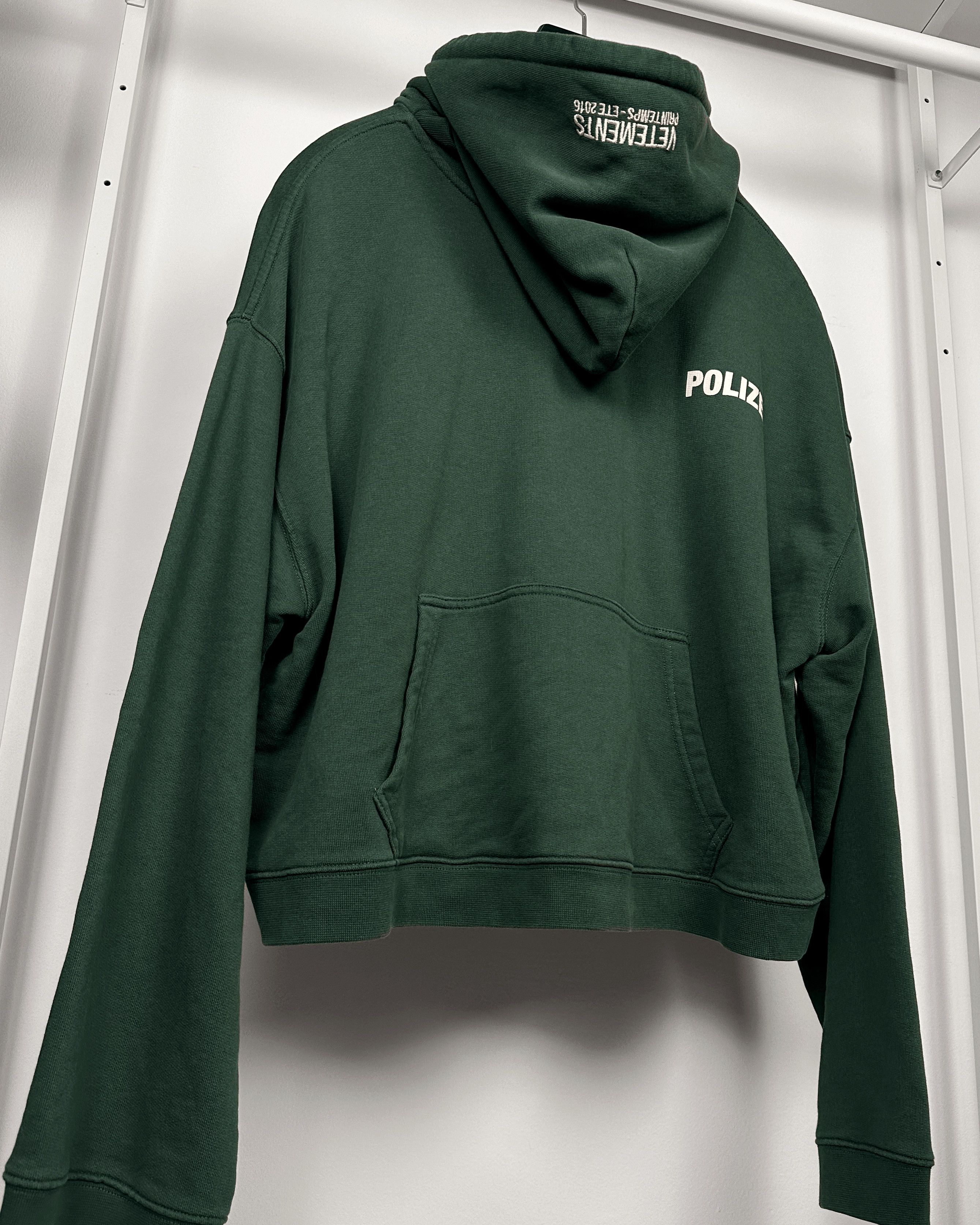 Vetements Vetements Polizei Reversible Cropped Hoodie Size US M / EU 48-50 / 2 - 7 Thumbnail