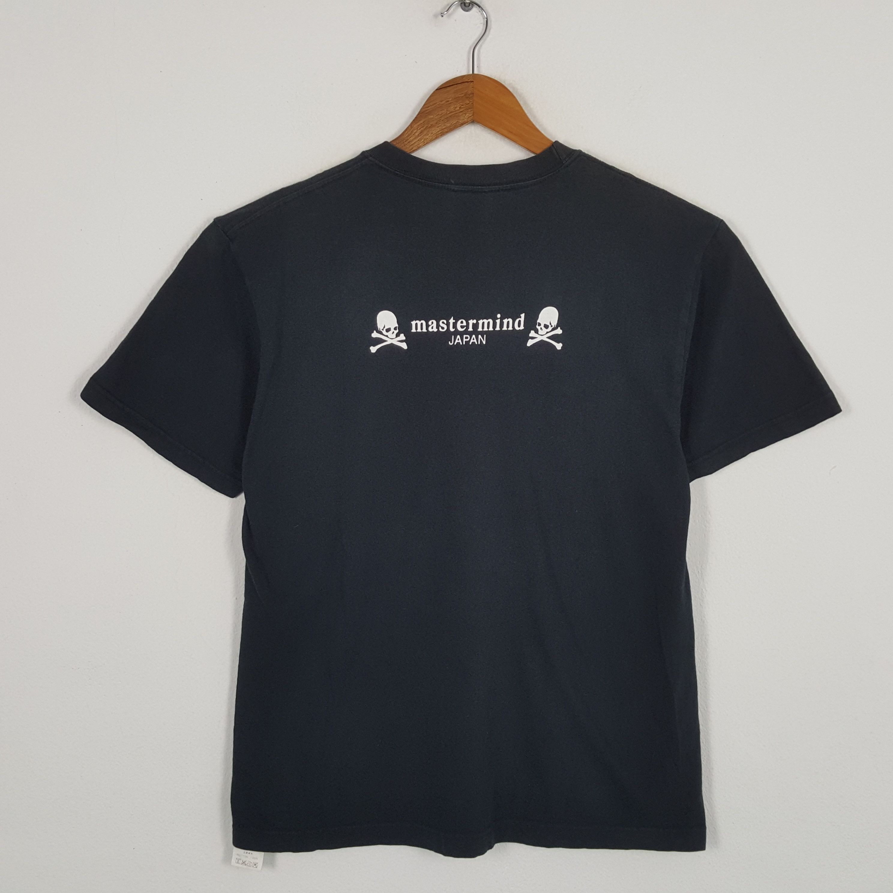 Japanese Brand × Mastermind Japan × Vintage Vintage MASTERMIND PEACE JAPAN Japanese Brand T-Shirts Size US M / EU 48-50 / 2 - 3 Thumbnail