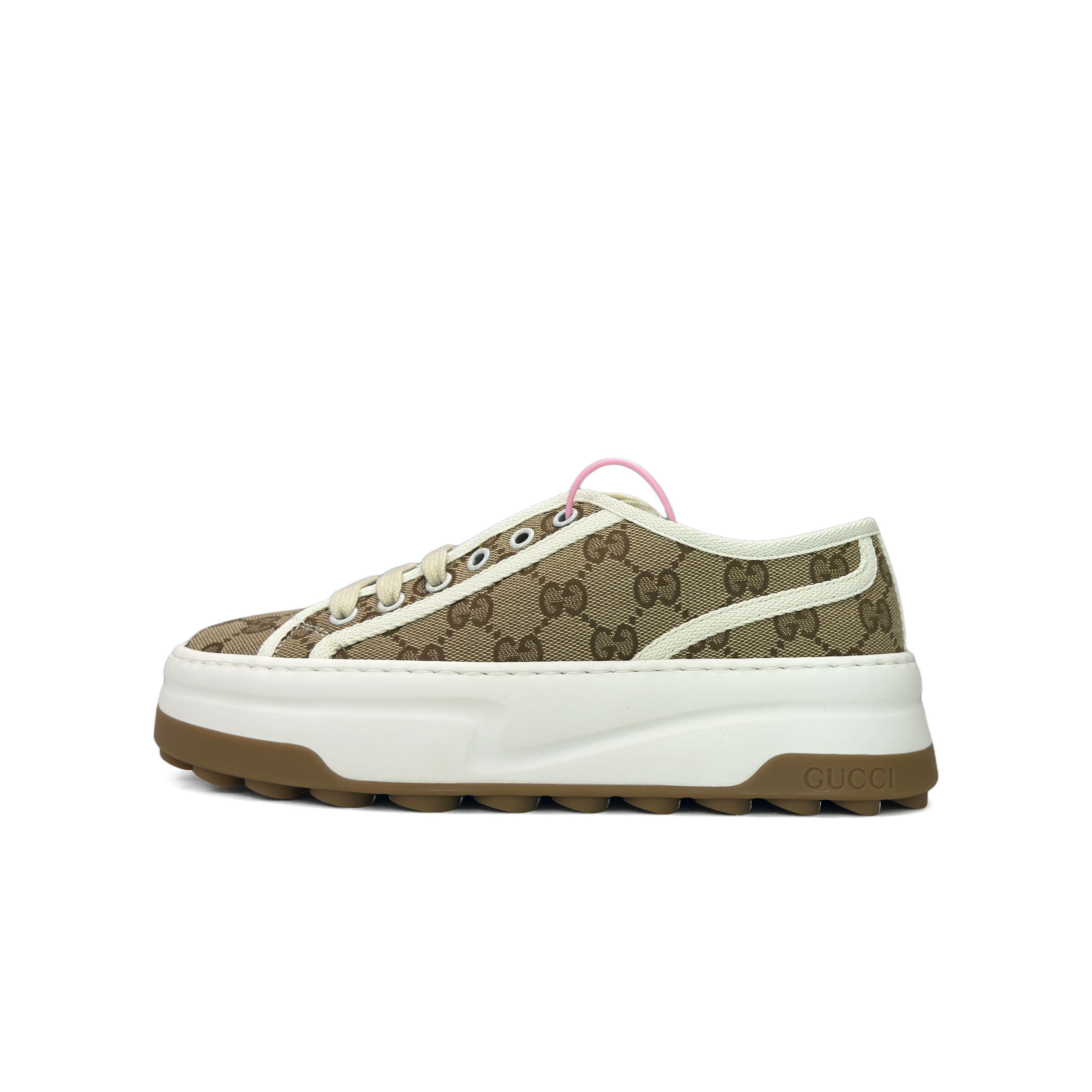 Gucci Gucci GG Canvas Low-Top Sneakers Size 37 Size US 7 / IT 37 - 1 Thumbnail