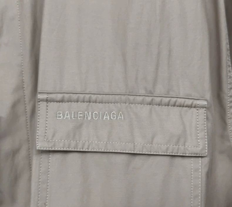 Balenciaga Balenciaga size 46 Embroidered Logo Work Jacket Coat Size US S / EU 44-46 / 1 - 3 Thumbnail