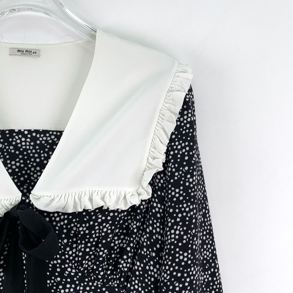 Miu Miu Miu Miu All-over Star Printed V-neck Long Sleeve Dress K26WX Size M / US 6-8 / IT 42-44 - 3 Thumbnail