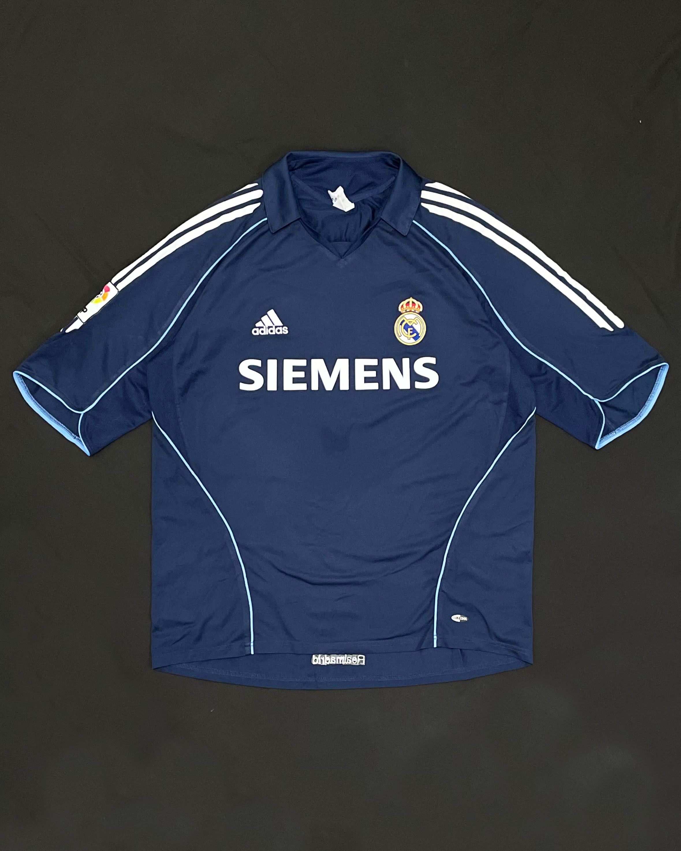 Adidas Real Madrid Away Kit 2005 2006 Size US L / EU 52-54 / 3 - 1 Thumbnail