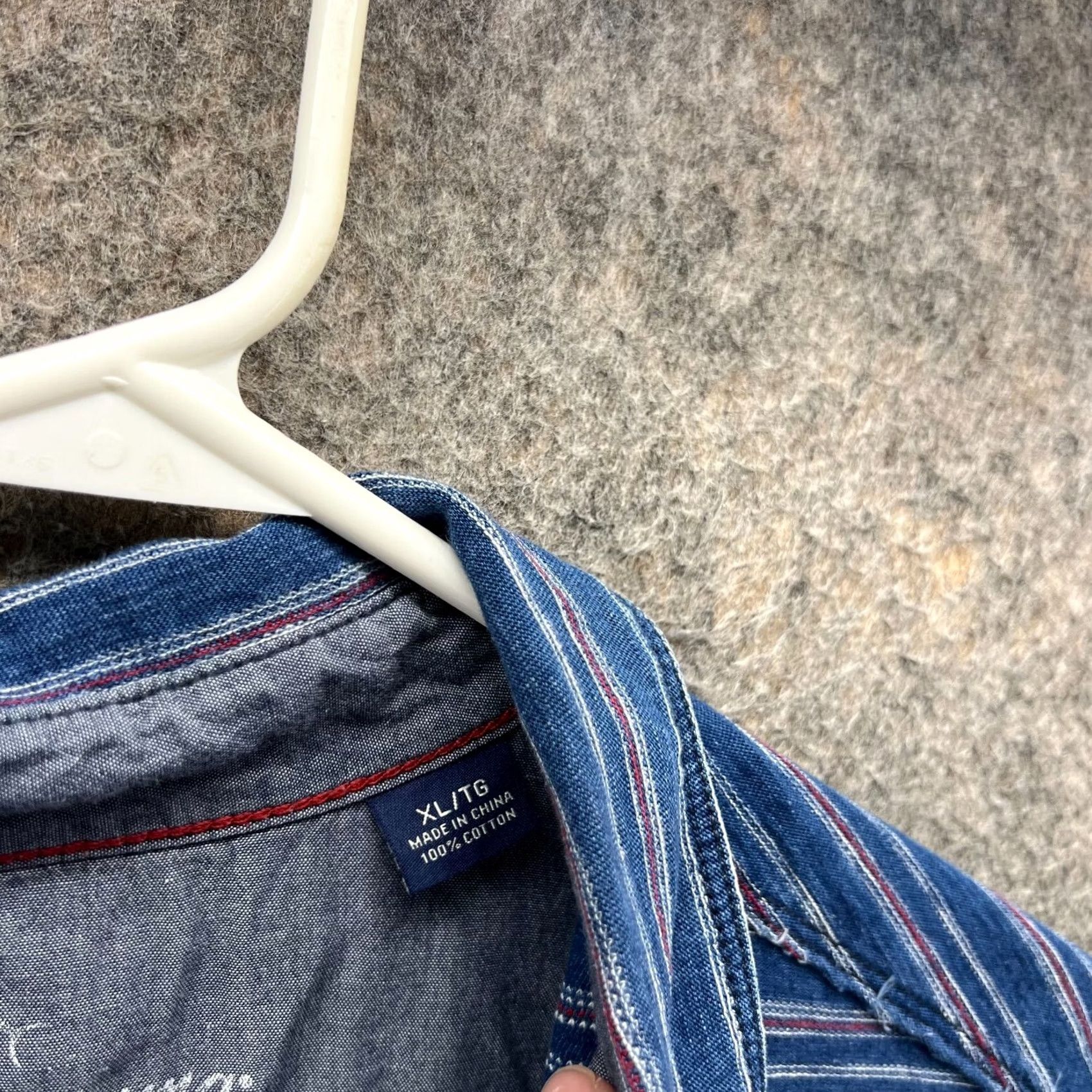 Tommy Bahama Tommy Bahama Polo Shirt Men XL Blue Striped Short Sleeve Casual Button 46 Chest Regular Fit Size US XL / EU 56 / 4 - 5 Thumbnail