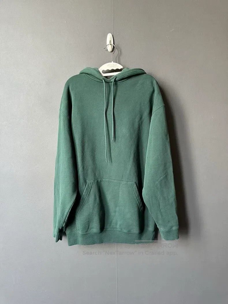 Balenciaga Balenciaga Back Logo Hoodie Size US S / EU 44-46 / 1 - 1 Thumbnail