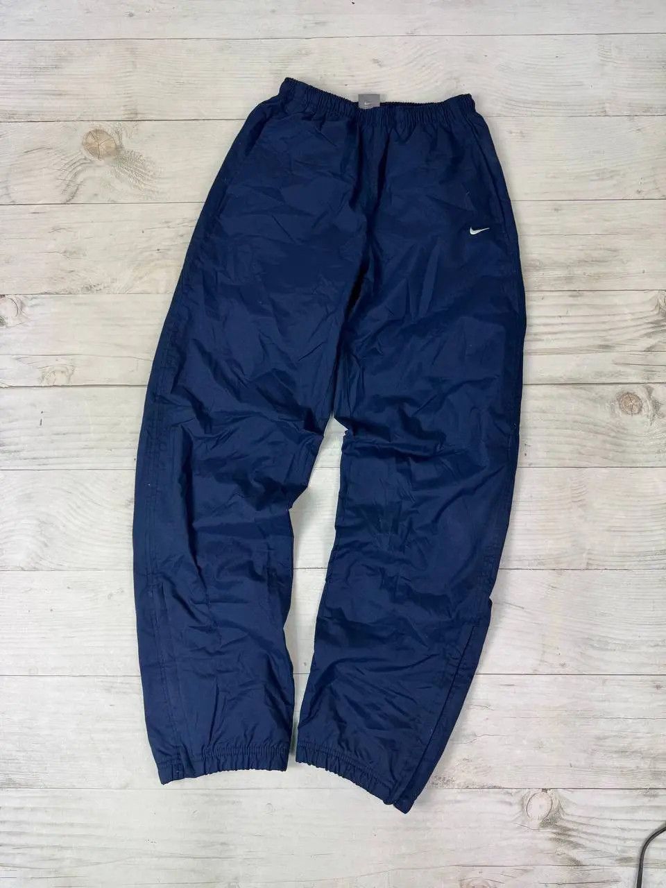 Nike Vintage Nike Track Pants 00s Swoosh Nylon Drill Y2K Size US 30 / EU 46 - 2 Thumbnail