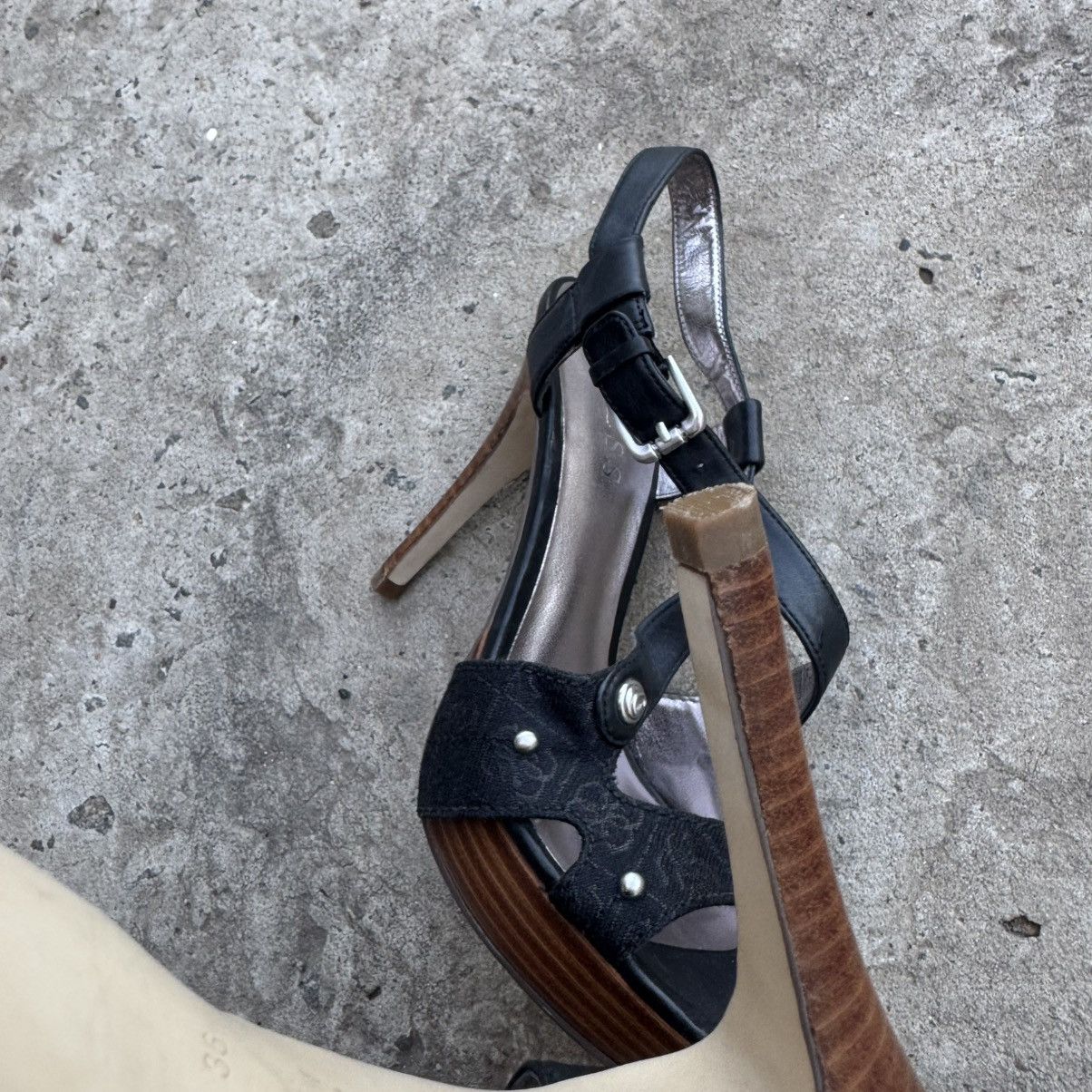 Guess Vintage Guess Heels Size 36 Women’s Shoes Size US 6 / IT 36 - 7 Thumbnail