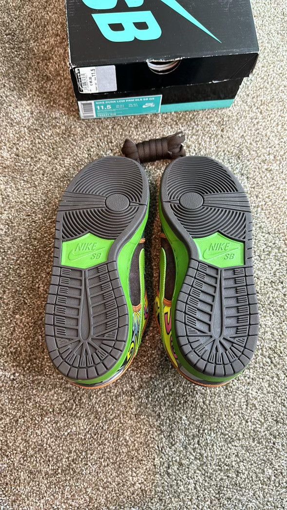 Nike Nike De La Soul SB Dunks Size US 11.5 / EU 44-45 - 2 Thumbnail