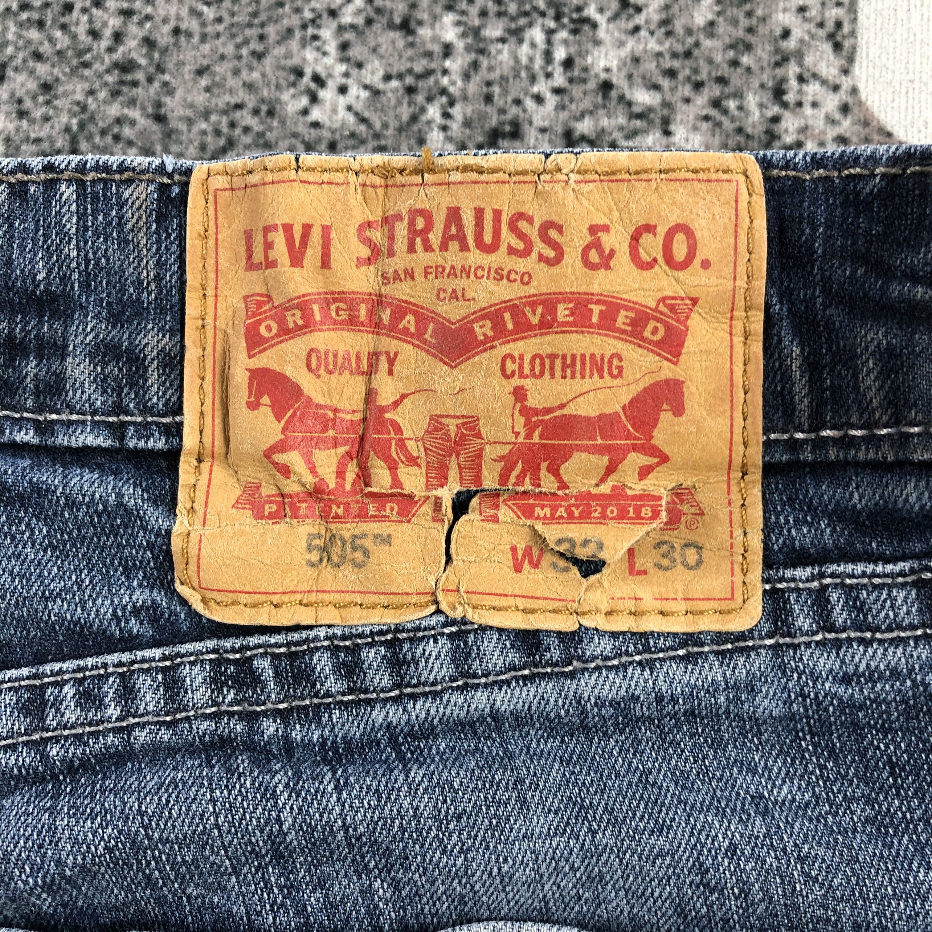 Levi's Vintage Levi's 505 Jeans Distress Faded Blue Denim KJ1027 Size US 32 / EU 48 - 5 Thumbnail