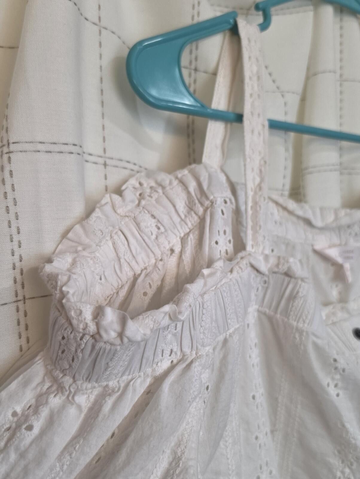 Other Lauren Conrad Eyelet Top Size XXL / US 16-18 / IT 52-54 - 4 Thumbnail