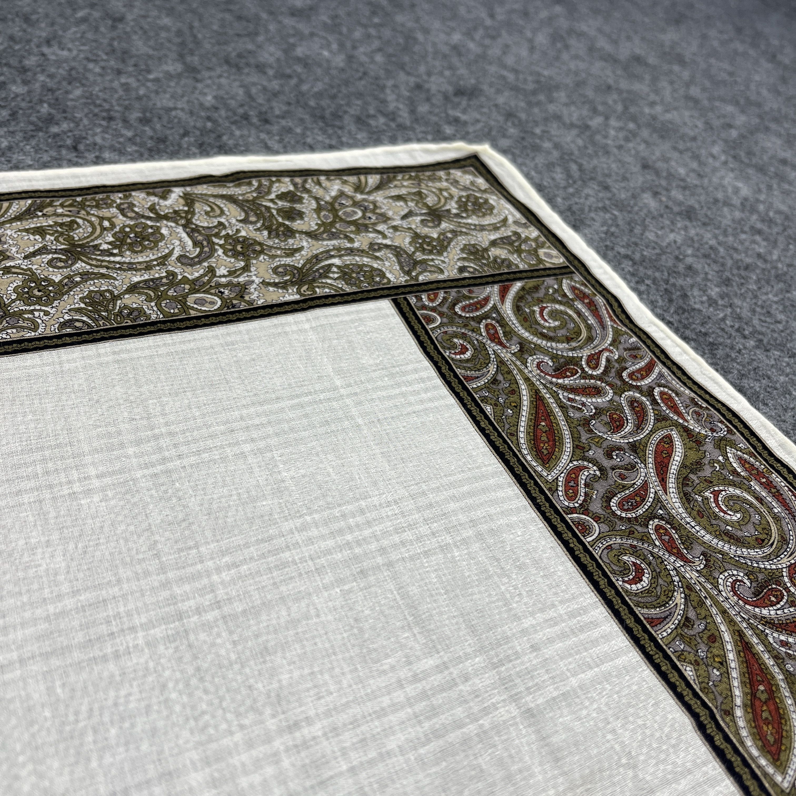 Christian Dior Monsieur Paisley Christian Dior Handkerchief / Neckerchief B143 Size ONE SIZE - 8 Thumbnail