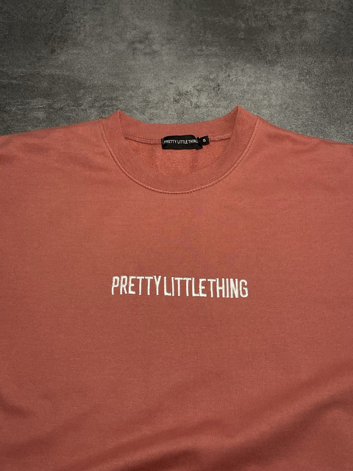 Vintage 💥Offer💥Pretty Little Thing Crewneck Sweatshirt Boxy Size S / US 4 / IT 40 - 4 Thumbnail