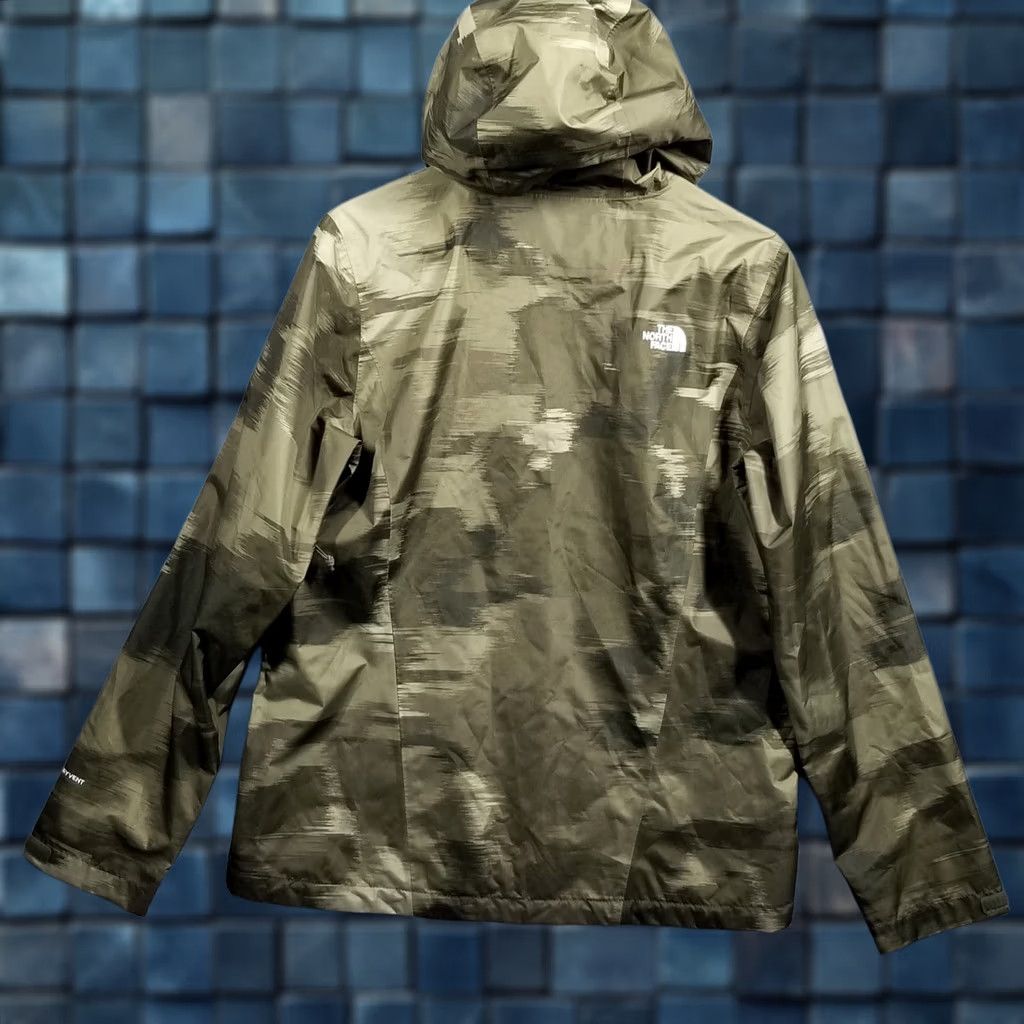 The North Face The North Face Venture 2 Jacket Womens M Camo DryVent Waterproof Hooded Size M / US 6-8 / IT 42-44 - 1 Thumbnail