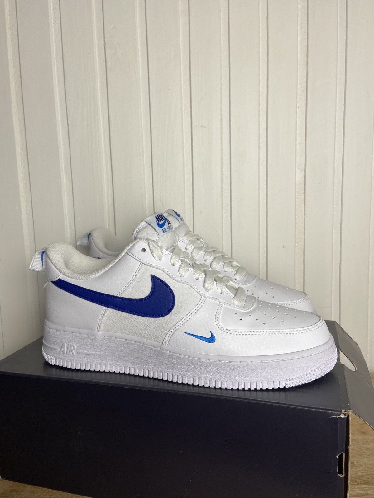 Nike New Nike Air Force 1 Low "White Light Deep Royal" Size 10US Size US 10 / EU 43 - 6 Thumbnail