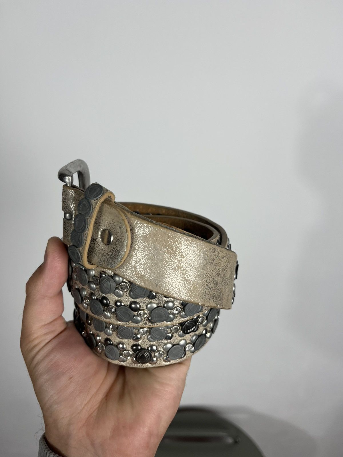 Other Avant Garde Faux Leather Silver Studded Heart Buckle Belt Size ONE SIZE - 4 Thumbnail