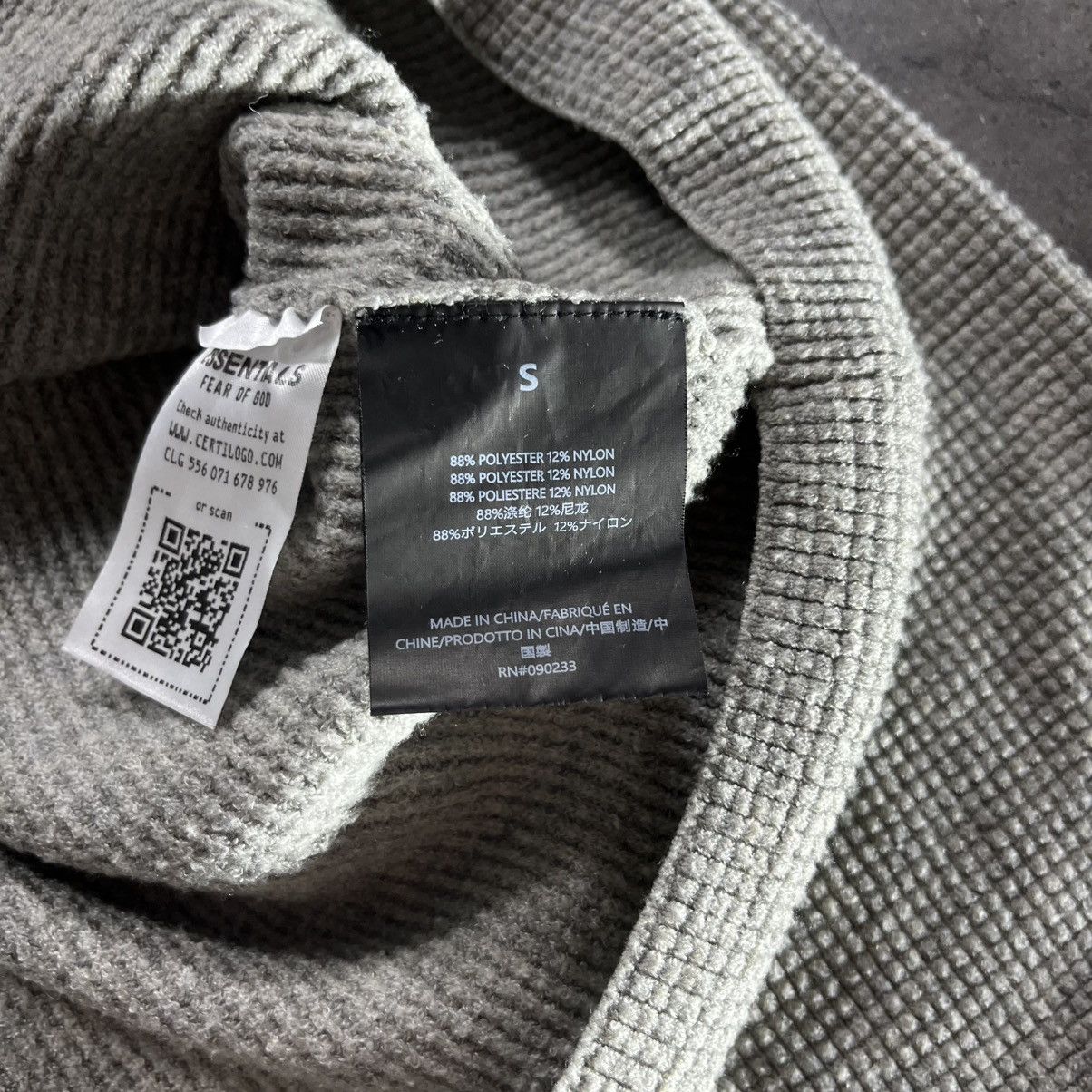 Fear of God Fear of God Essentials FOG Heavy Waffle Turtleneck Sweater Size US M / EU 48-50 / 2 - 16 Thumbnail
