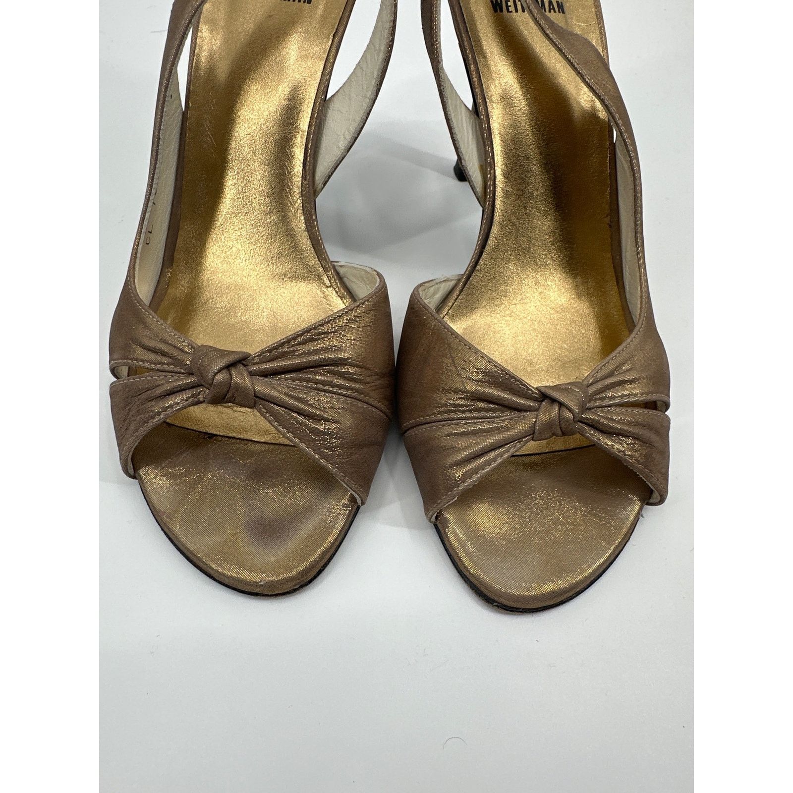 Stuart Weitzman Stuart Weitzman Slingback Metallic Gold Peep Toe Heels US 7 Size US 7 / IT 37 - 5 Thumbnail