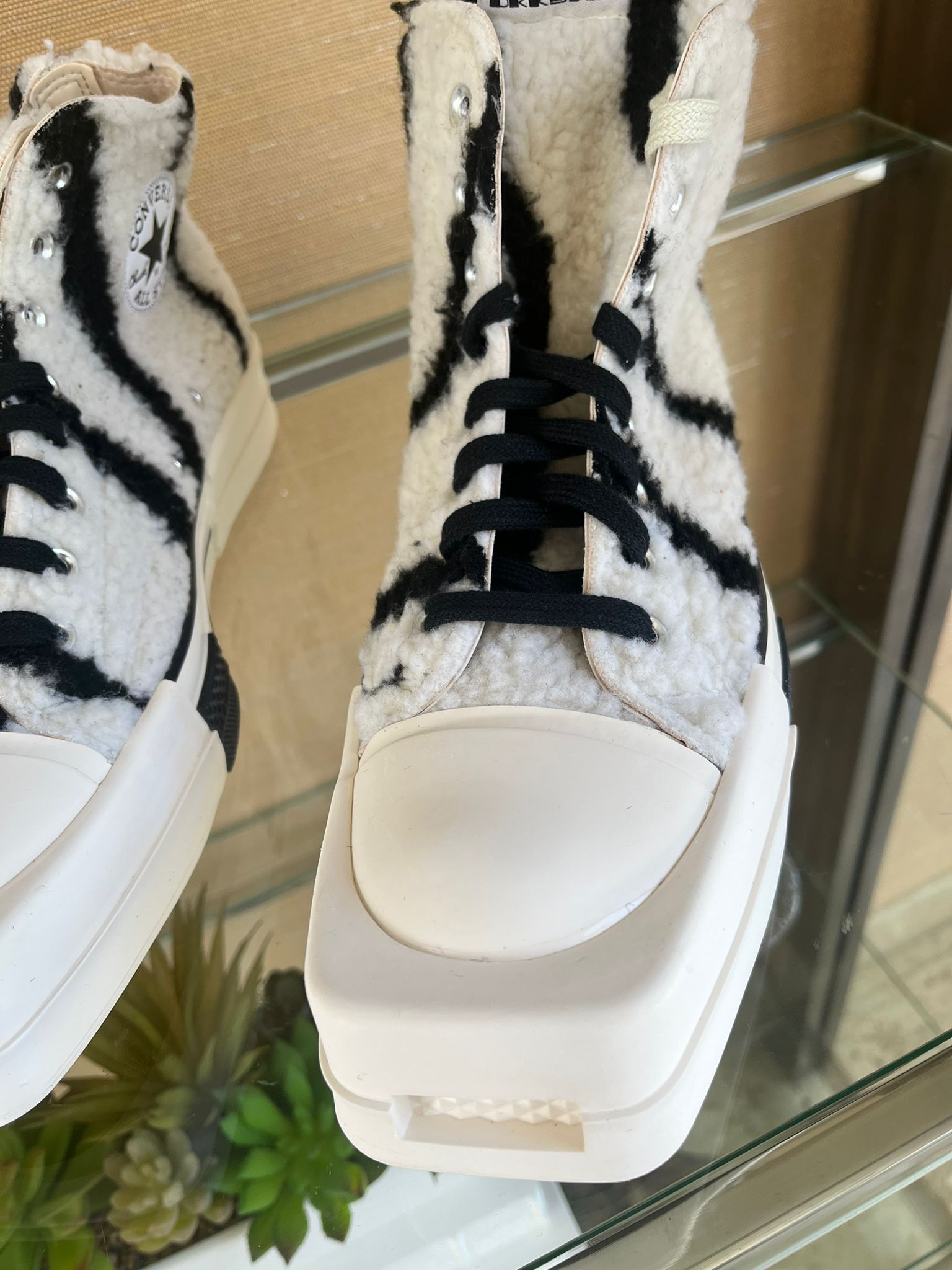 Rick Owens Drkshdw Turbodrk Sneakers in Black & White Size US 7 / EU 40 - 8 Thumbnail